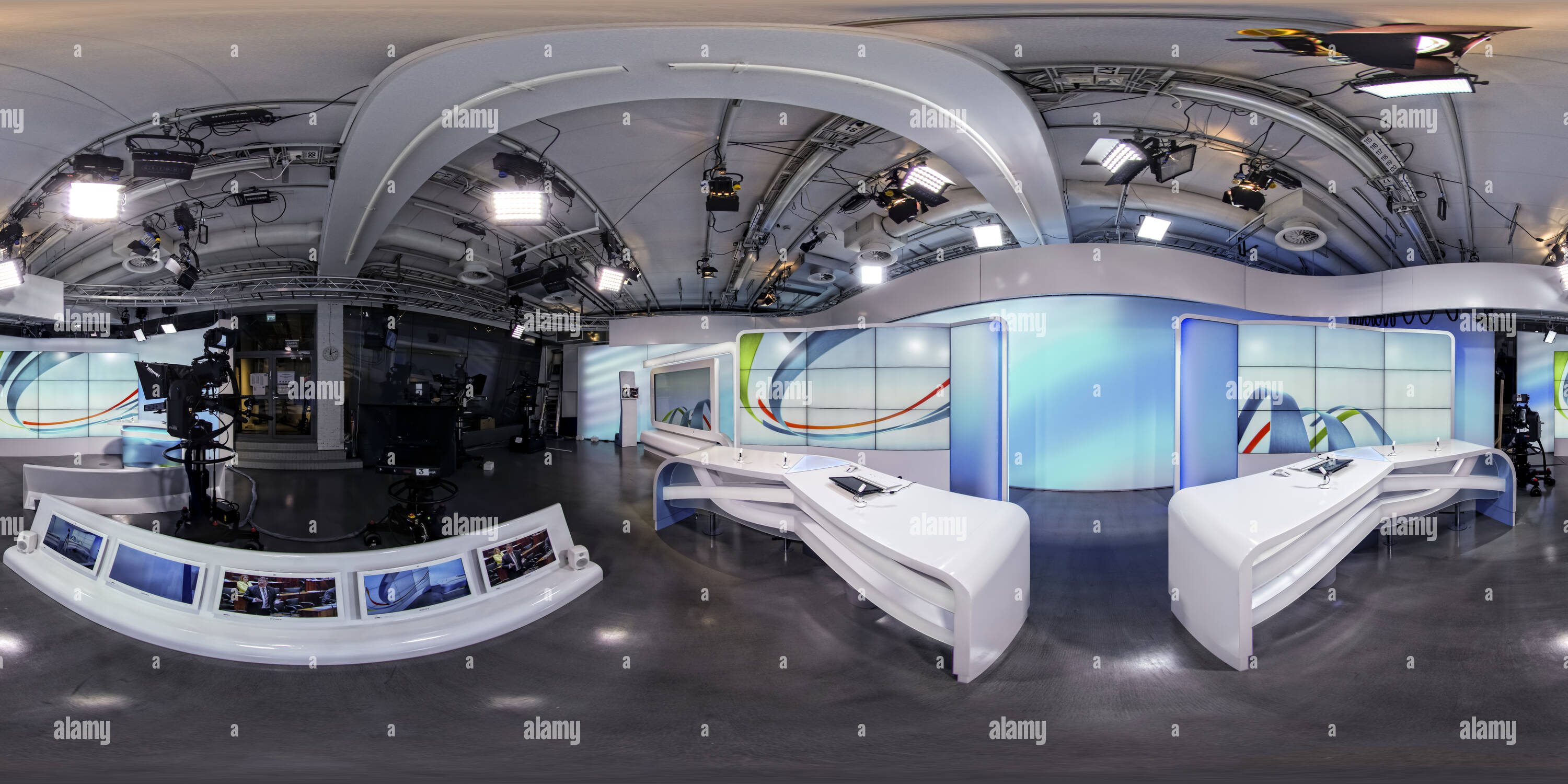 Vue panoramique à 360° de Finnish Broadcasting Company (YLE) nouveau studio