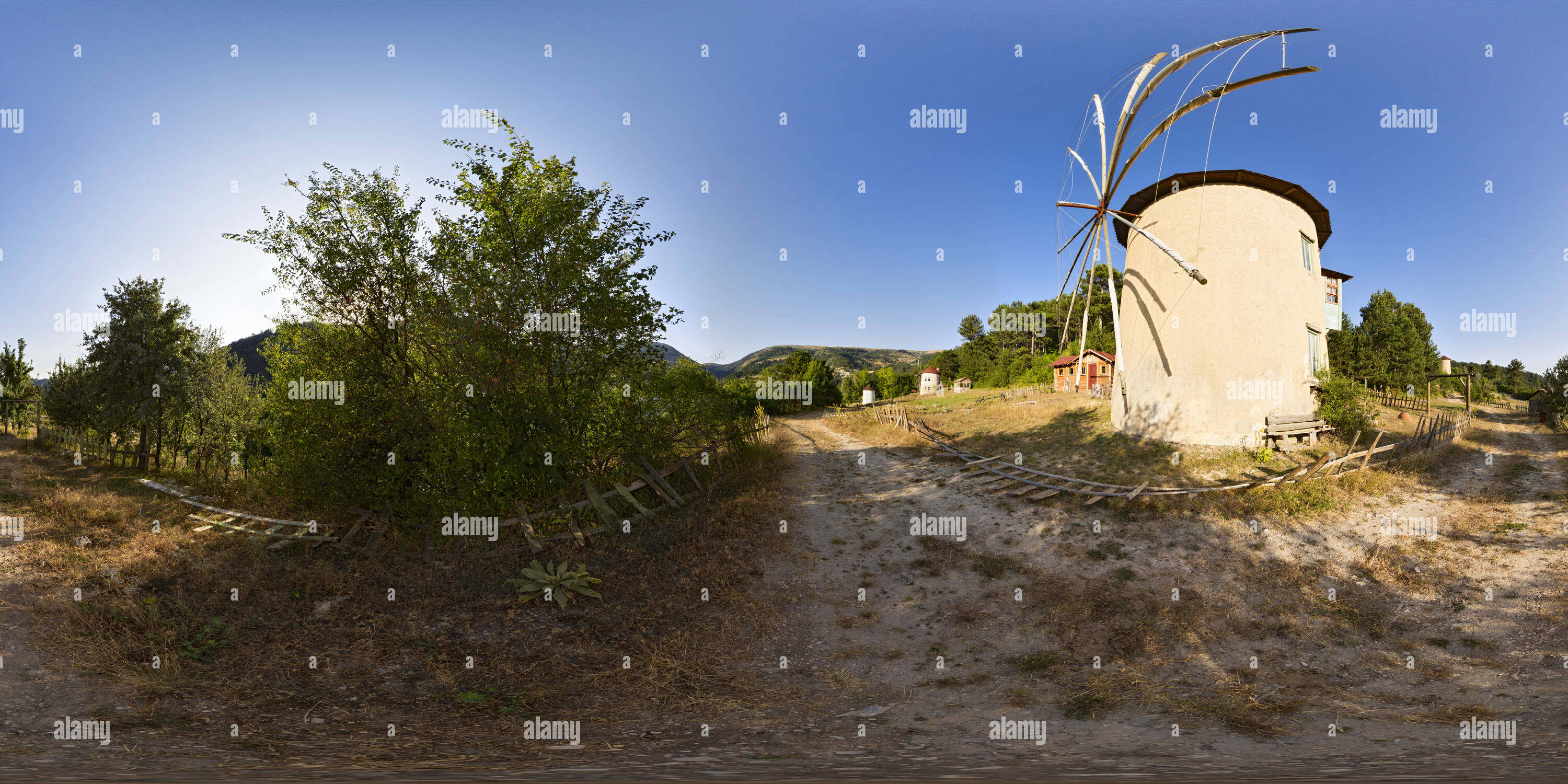 Vue panoramique à 360° de Les moulins à vent, Cubuk Gölü, Turquie