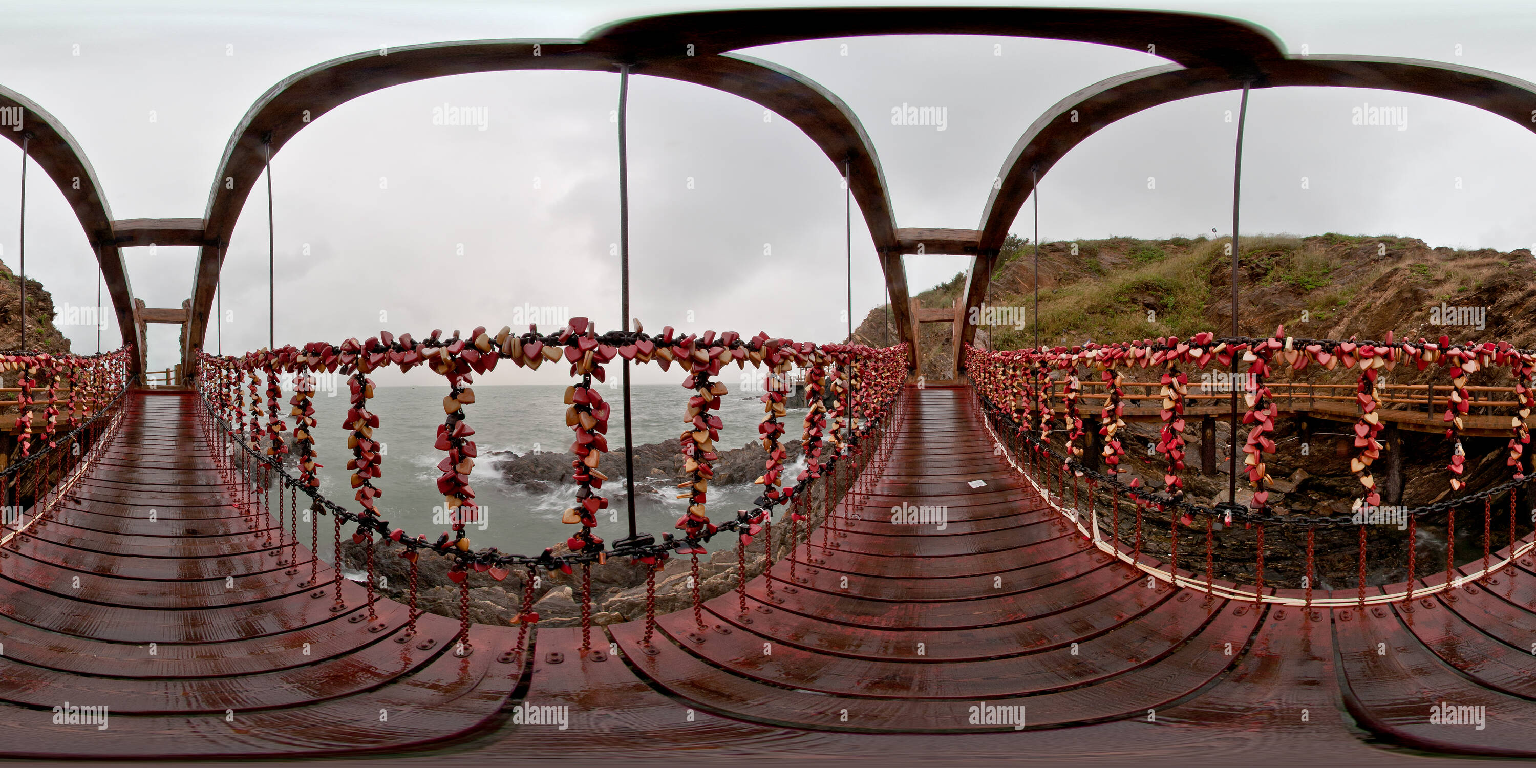 Vue panoramique à 360° de Yantai Orient fort - le sea cliff-2 (Shandong - Yantai)