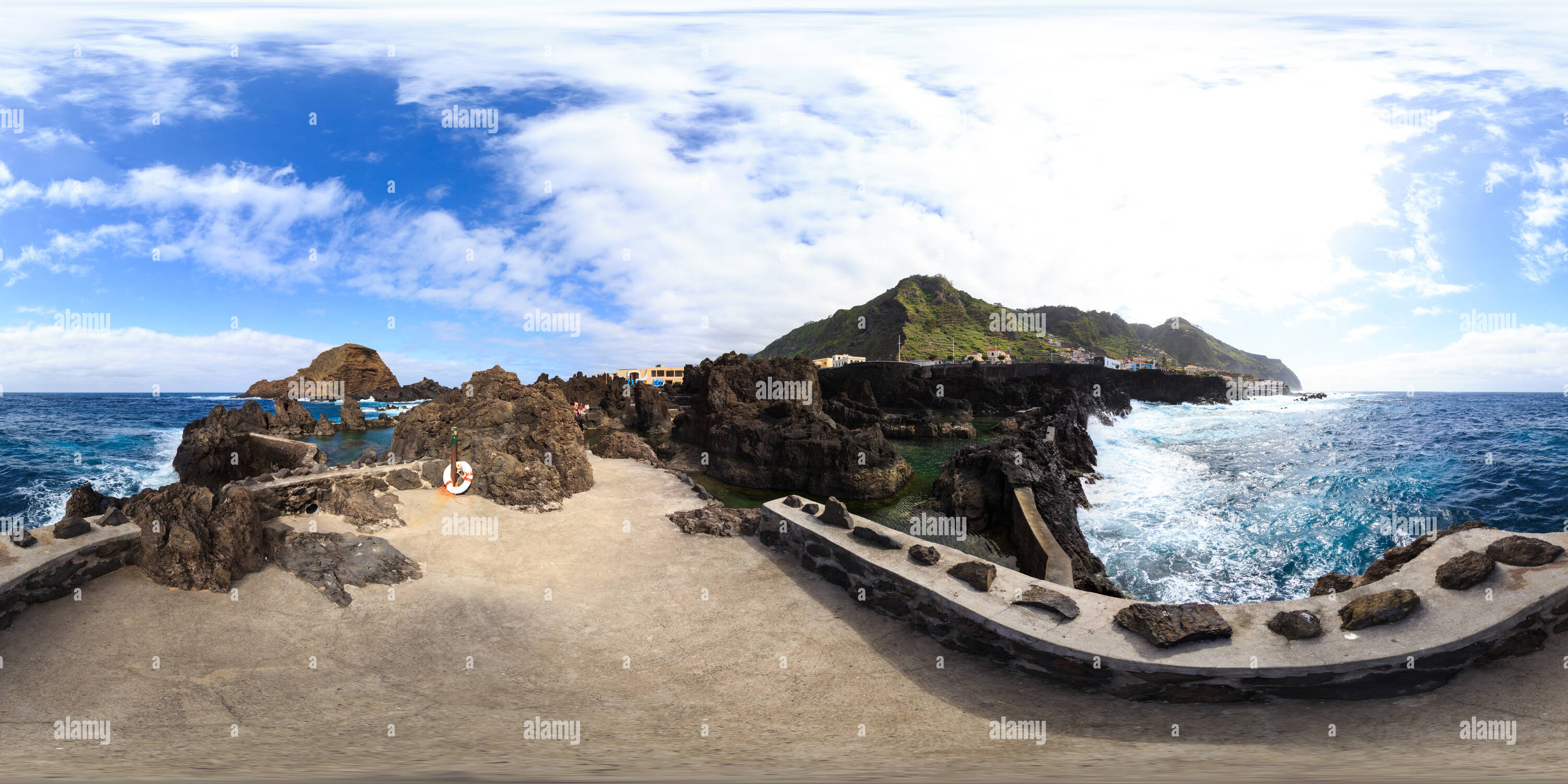 Vue panoramique à 360° de Porto Moniz - piscinas naturais