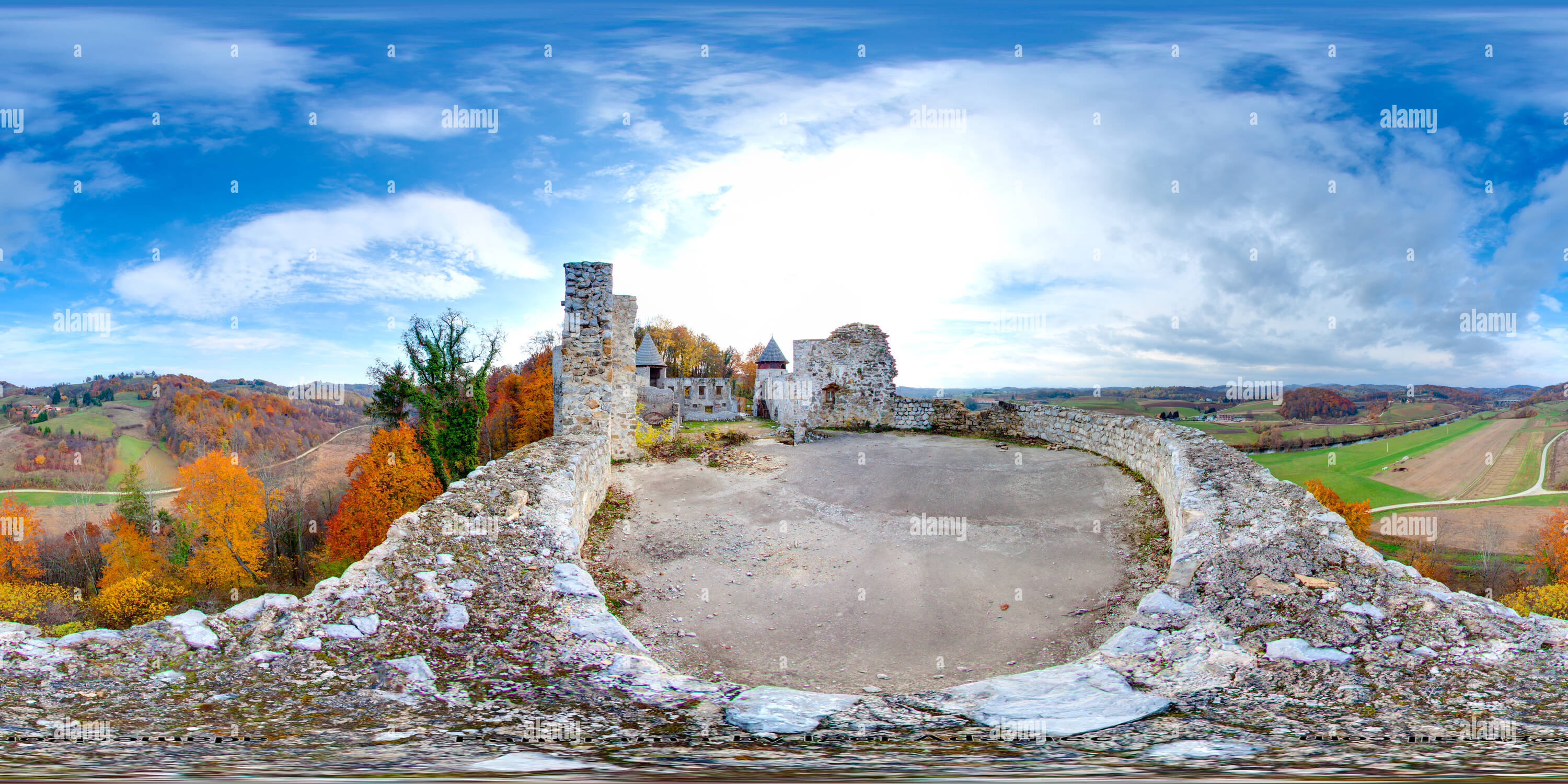 Vue panoramique à 360° de Château 'Novigrad na Dobri' - 4