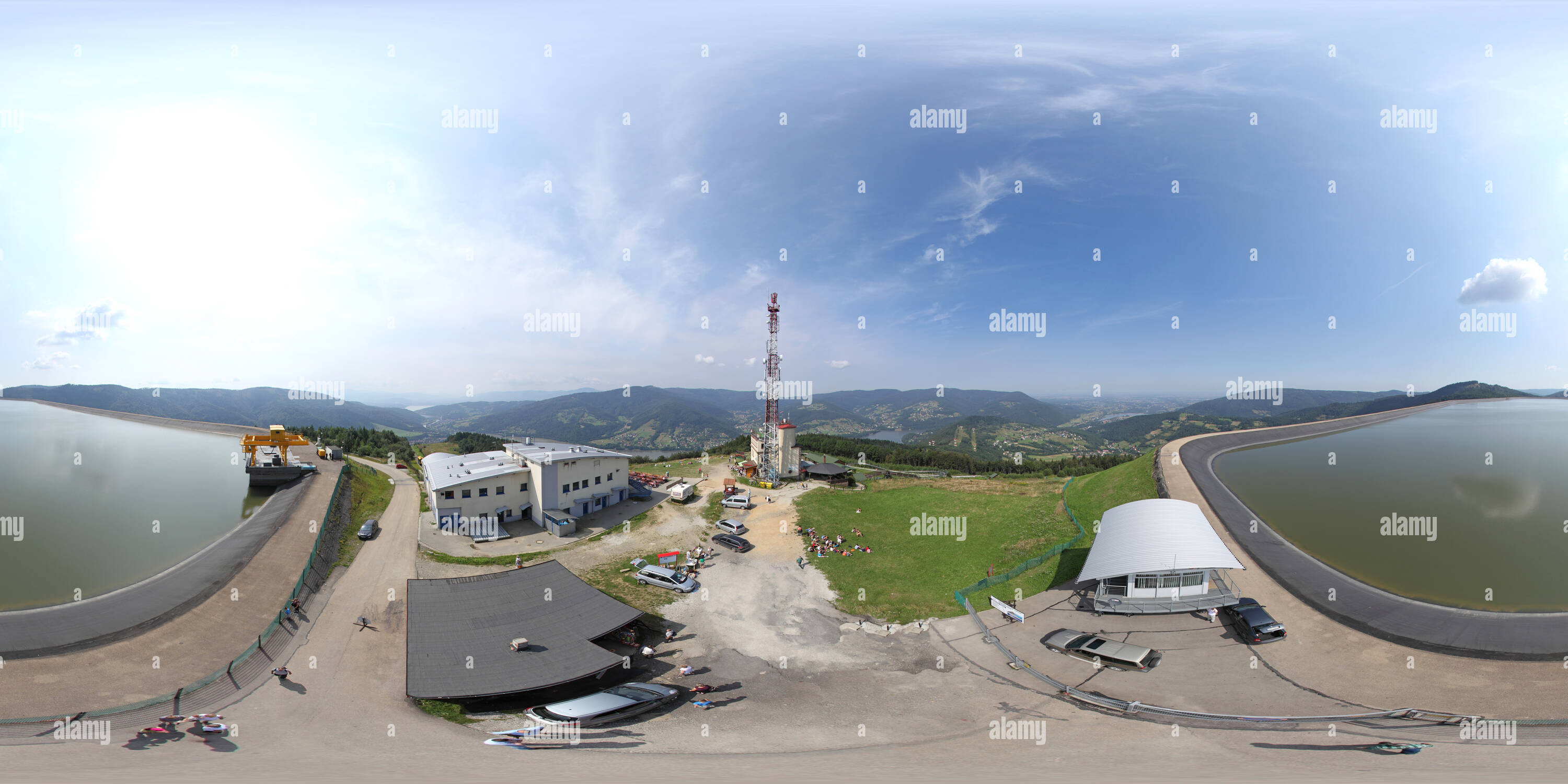 Vue panoramique à 360° de Góra Żar Mountain (761 m ASL) bird's eye view