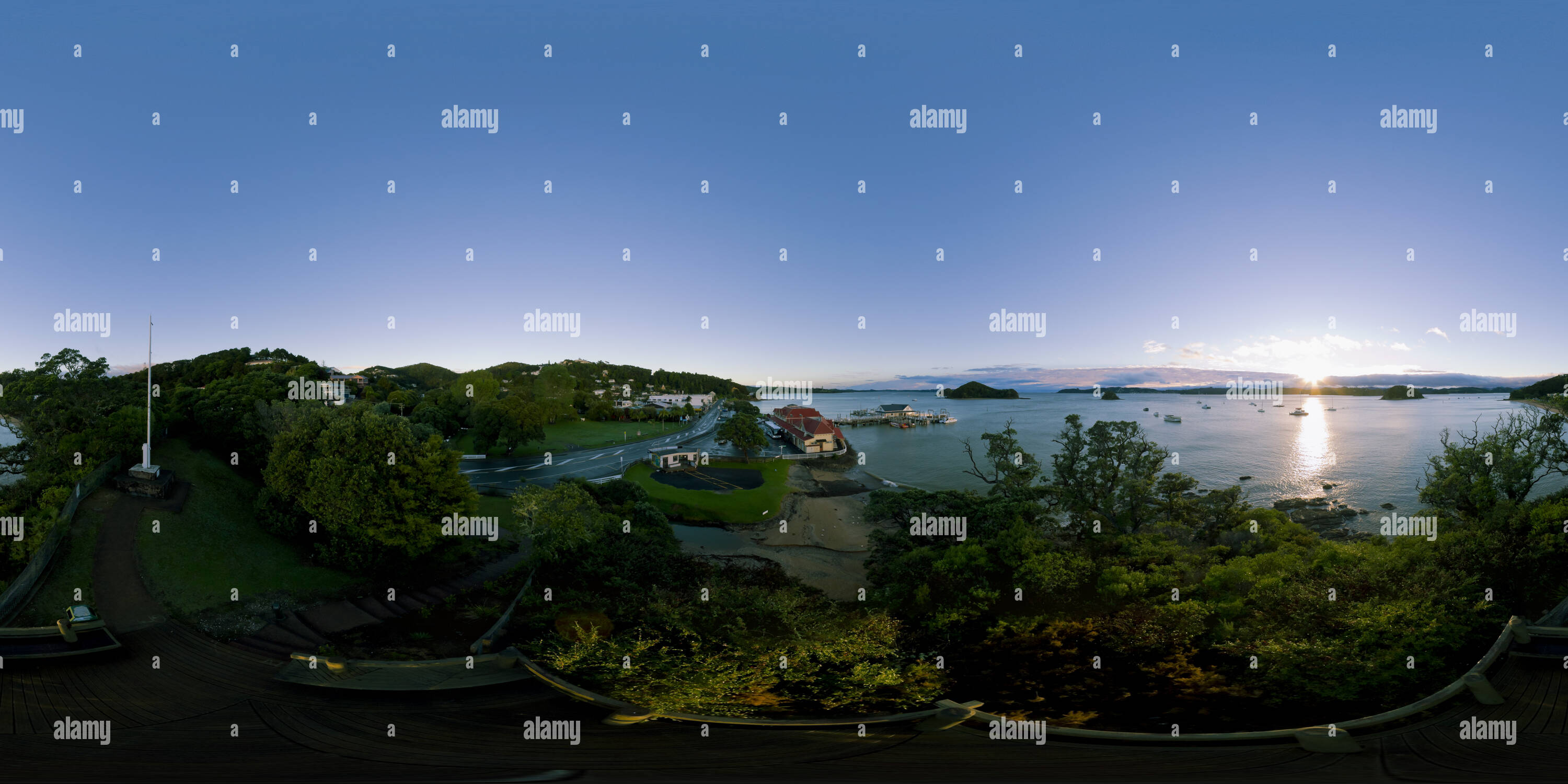 Vue panoramique à 360° de Aube de Paihia, Bay of Islands