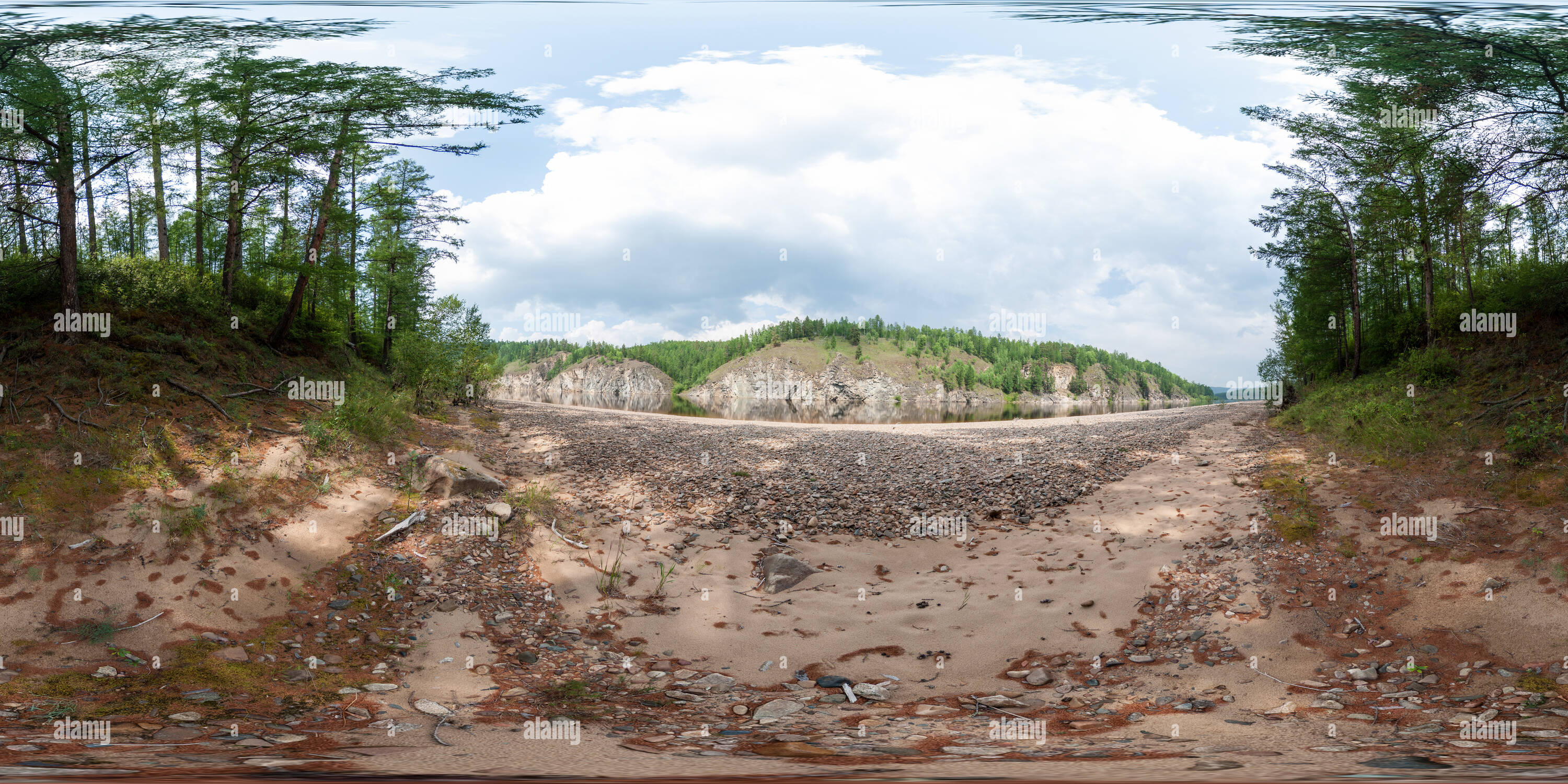 Vue panoramique à 360° de Vitim river bank # 17