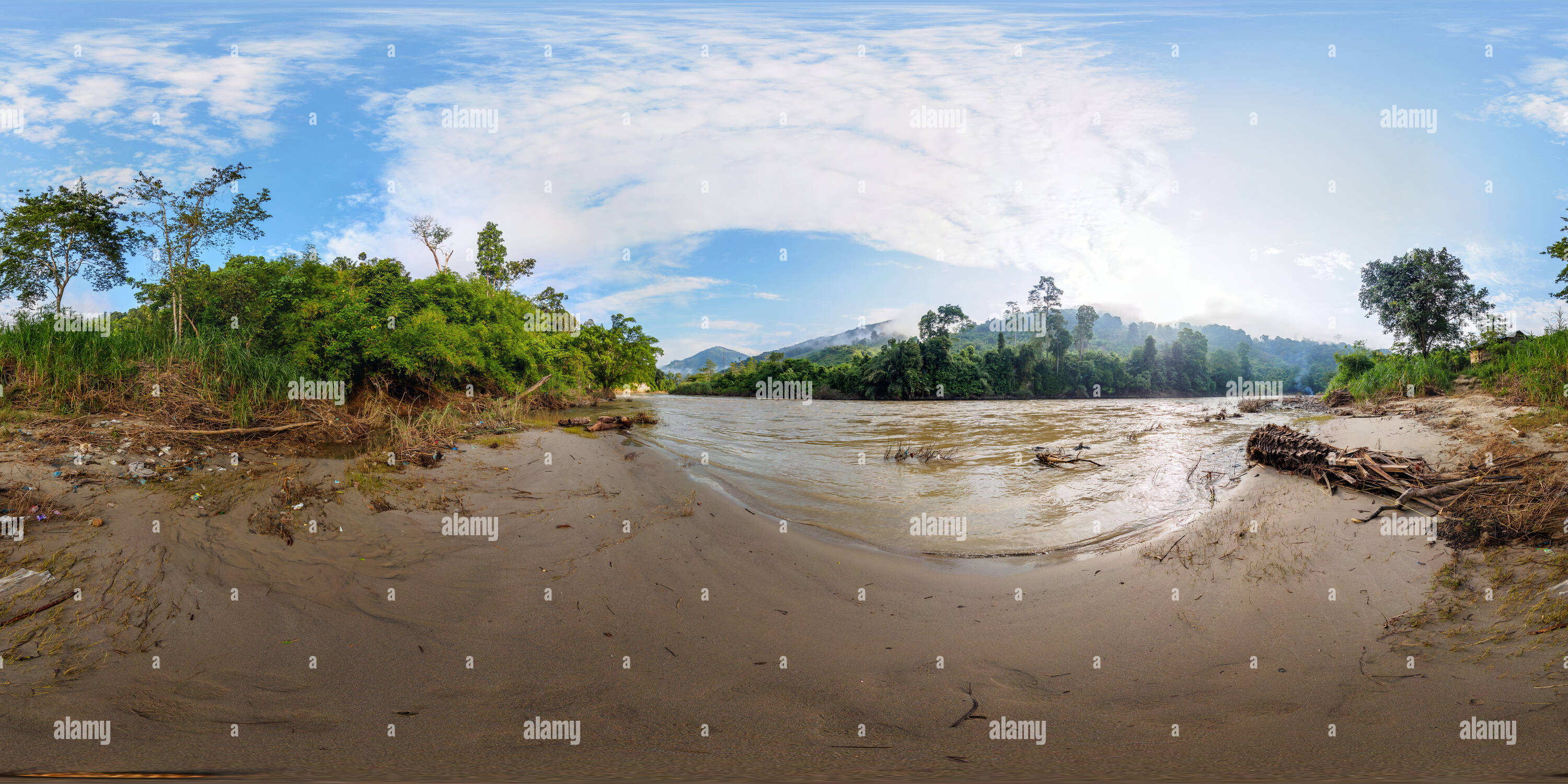 Vue panoramique à 360° de Hélas dans Parc national de Gunung Leuser, Sumatra du nord