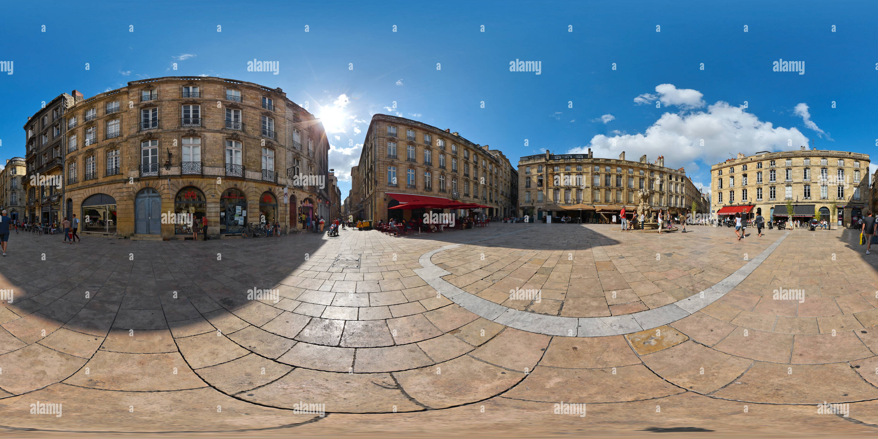 Vue panoramique à 360° de Place du Parlement de Bordeaux - France