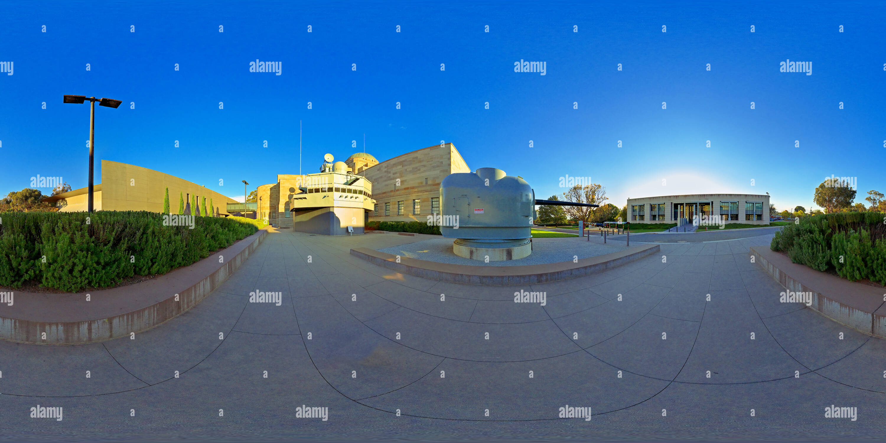 Vue panoramique à 360° de Canberra - Australian War Memorial - HMAS Brisbane