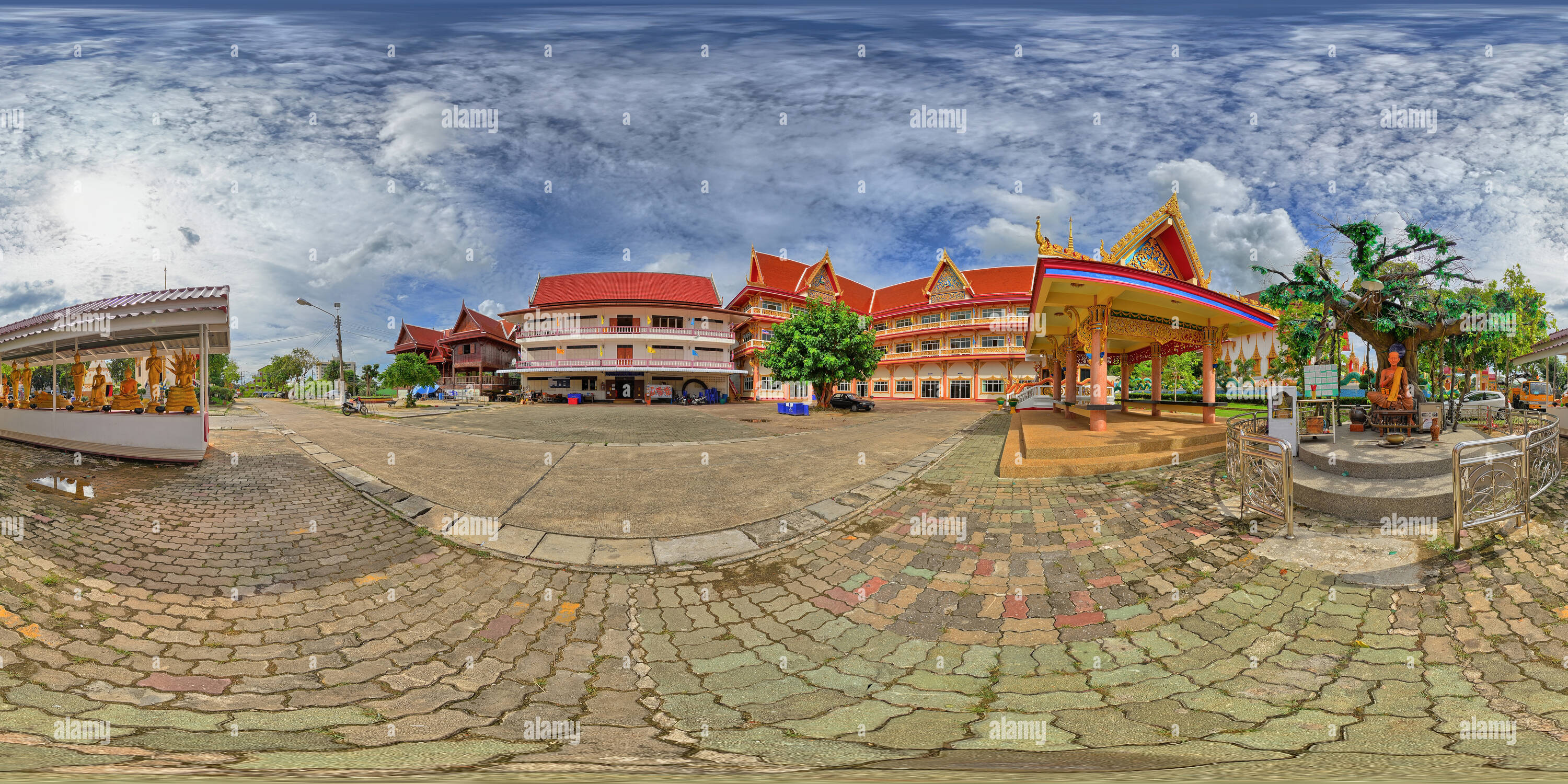 Vue panoramique à 360° de Dans les ans dormant de Karon Temple (Wat Suwan Khiri Khet) (Phuket)