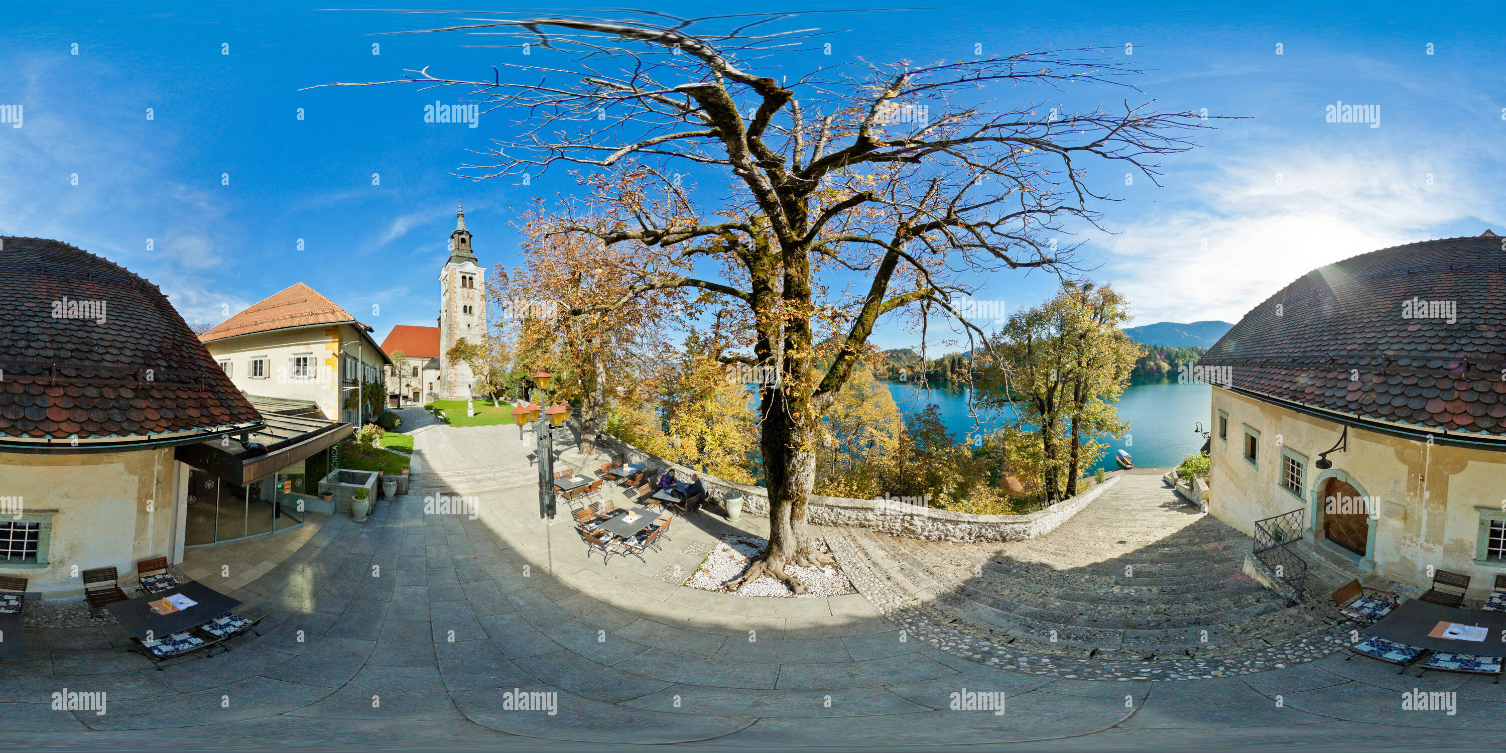 Vue panoramique à 360° de Sur l'île de Bled