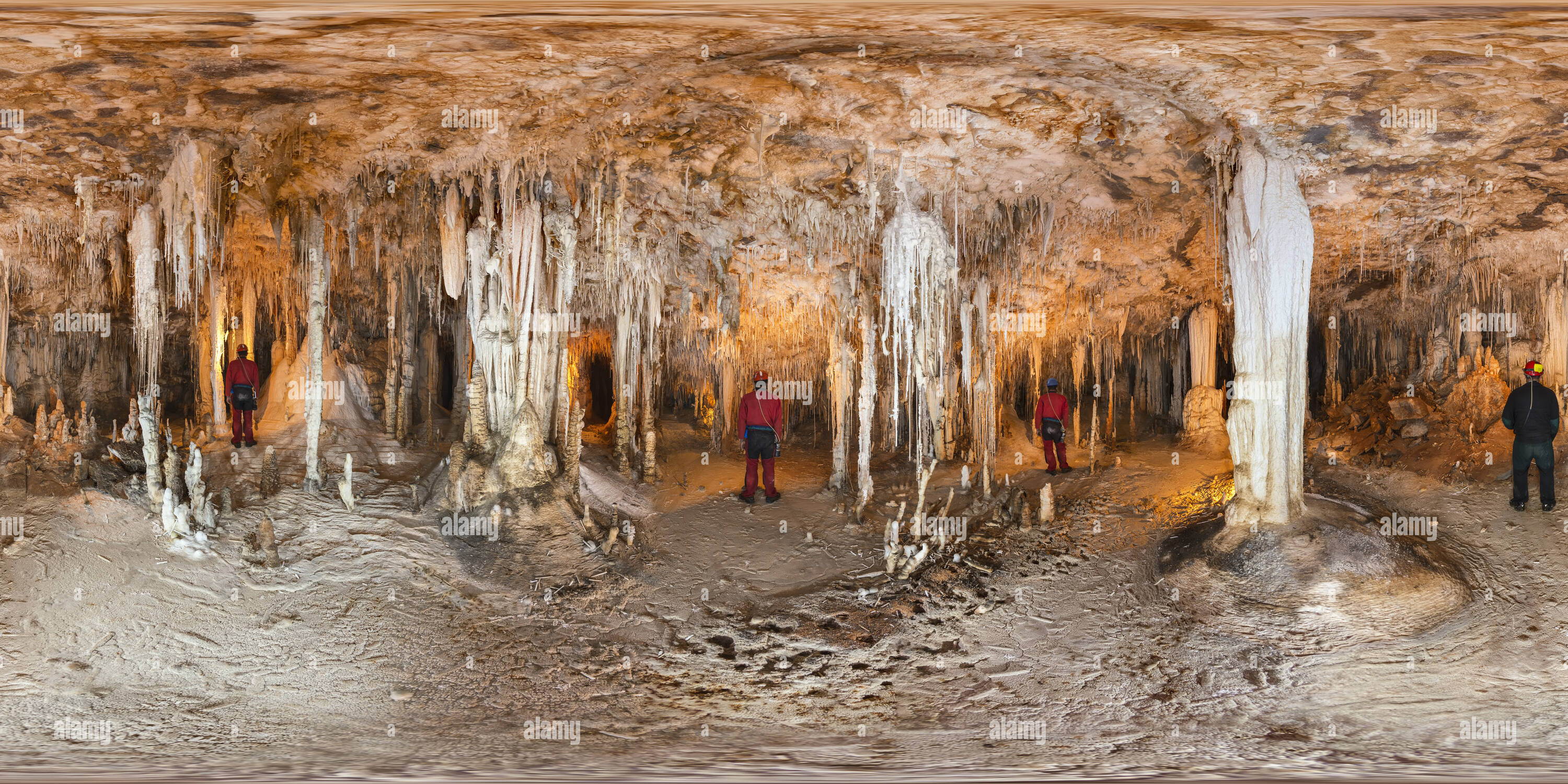 Vue panoramique à 360° de Sao Mateus Cave III