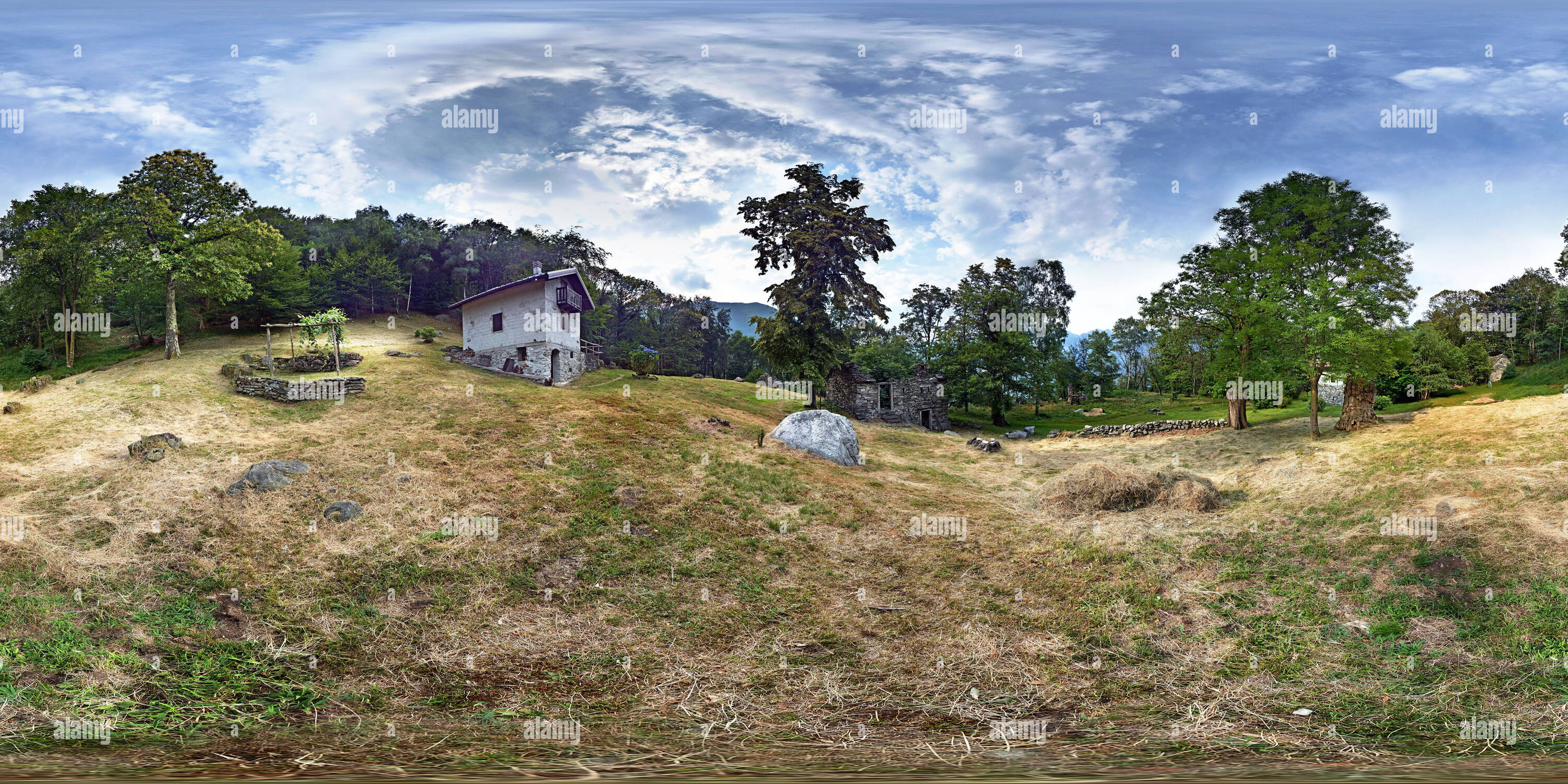 Vue panoramique à 360° de Alpe Faramboda (alt. Mt 663 s.l.m.) - Ornavasso - Panoramica 1