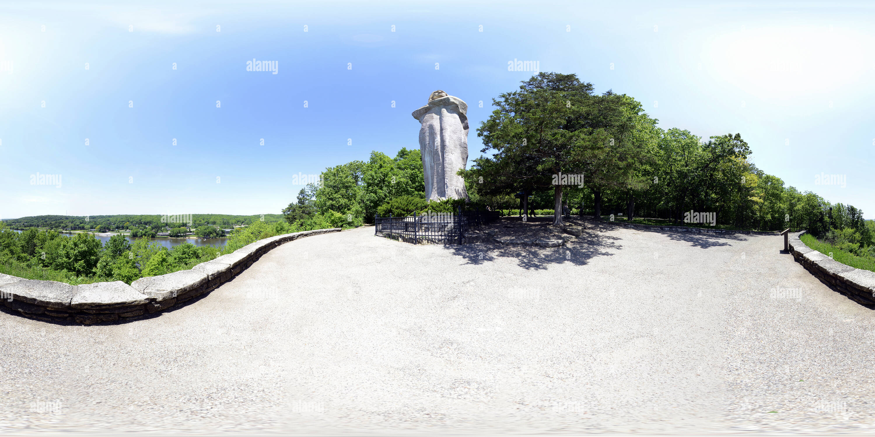 Vue panoramique à 360° de Statue Black Hawk