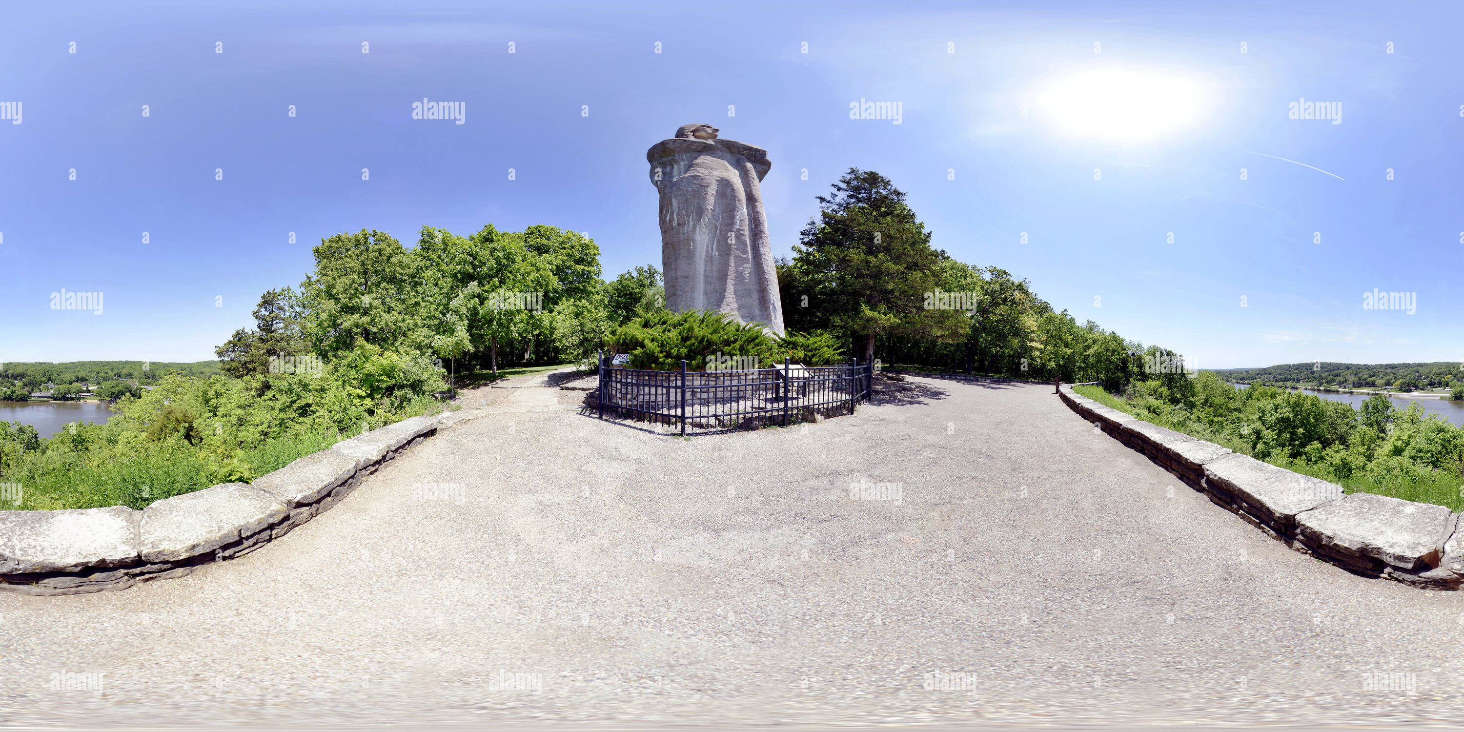 Vue panoramique à 360° de La Statue de Black Hawk, ou l'Inde éternelle