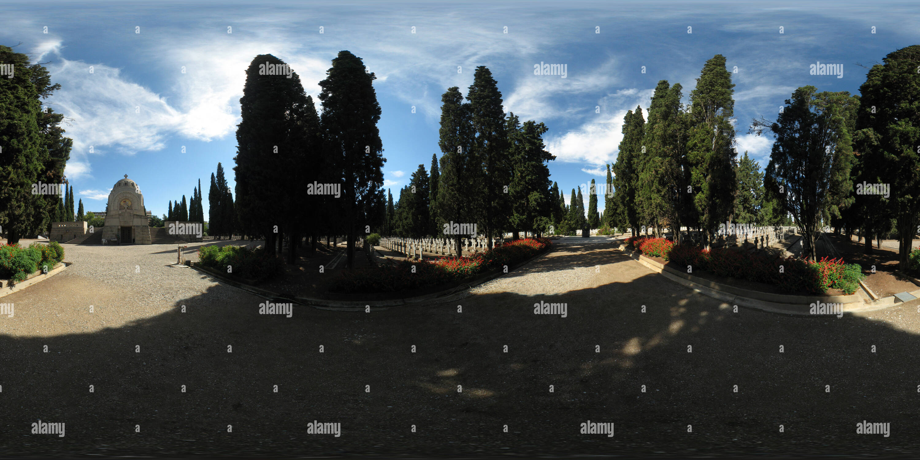 Vue panoramique à 360° de Salonique - Allied World War I - Section du cimetière militaire serbe-2