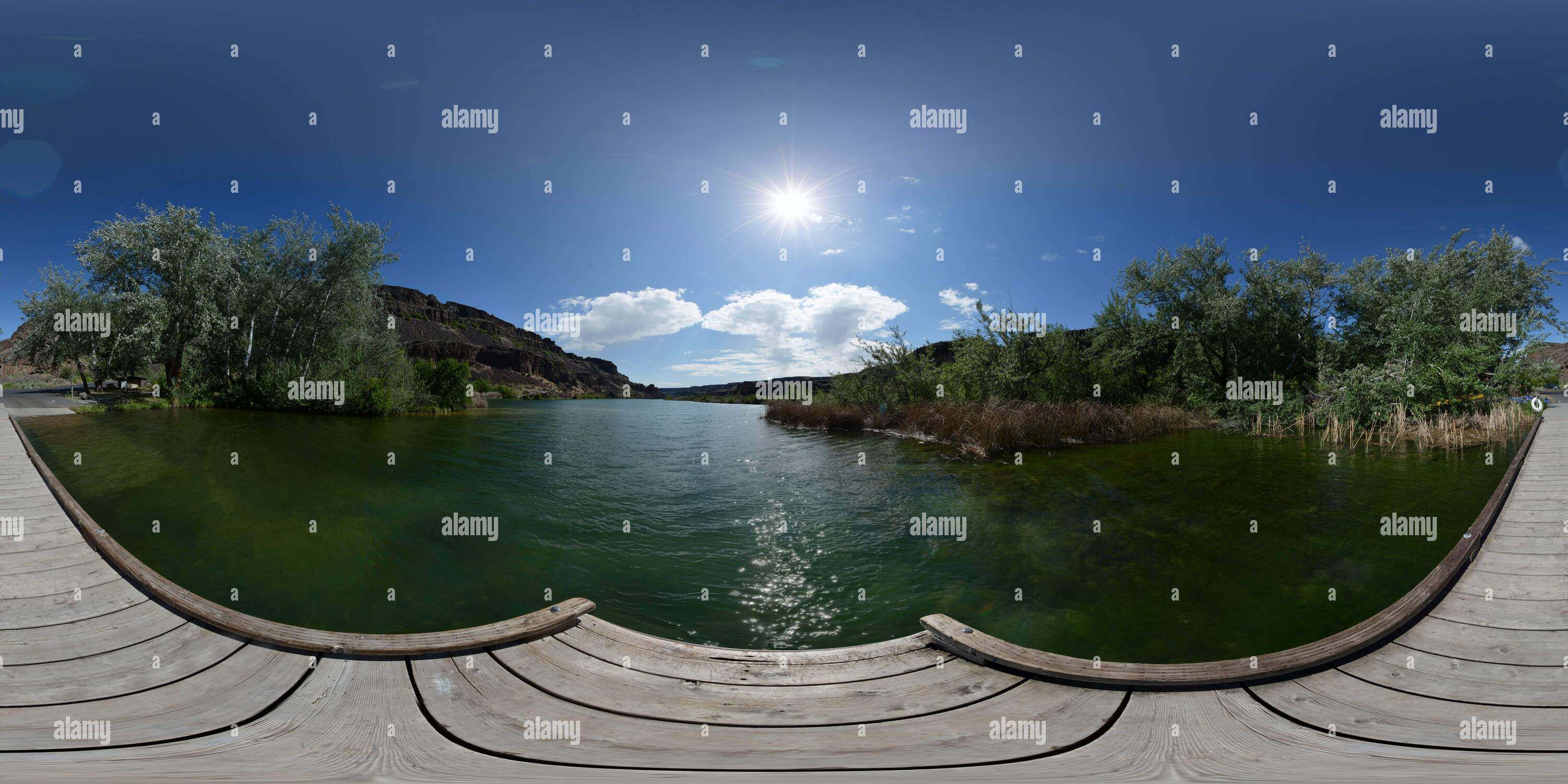 Vue panoramique à 360° de Lac profond, bien Lakes-Dry Falls State Park, Washington State, USA