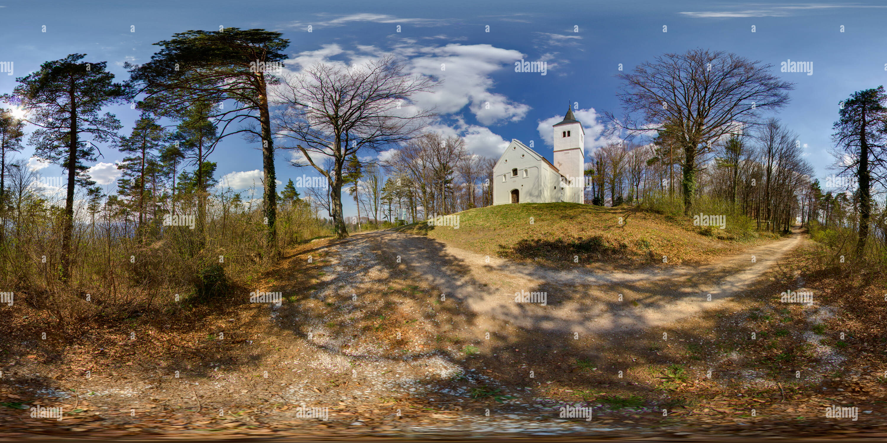 Vue panoramique à 360° de Ravna Gora - Chapelle