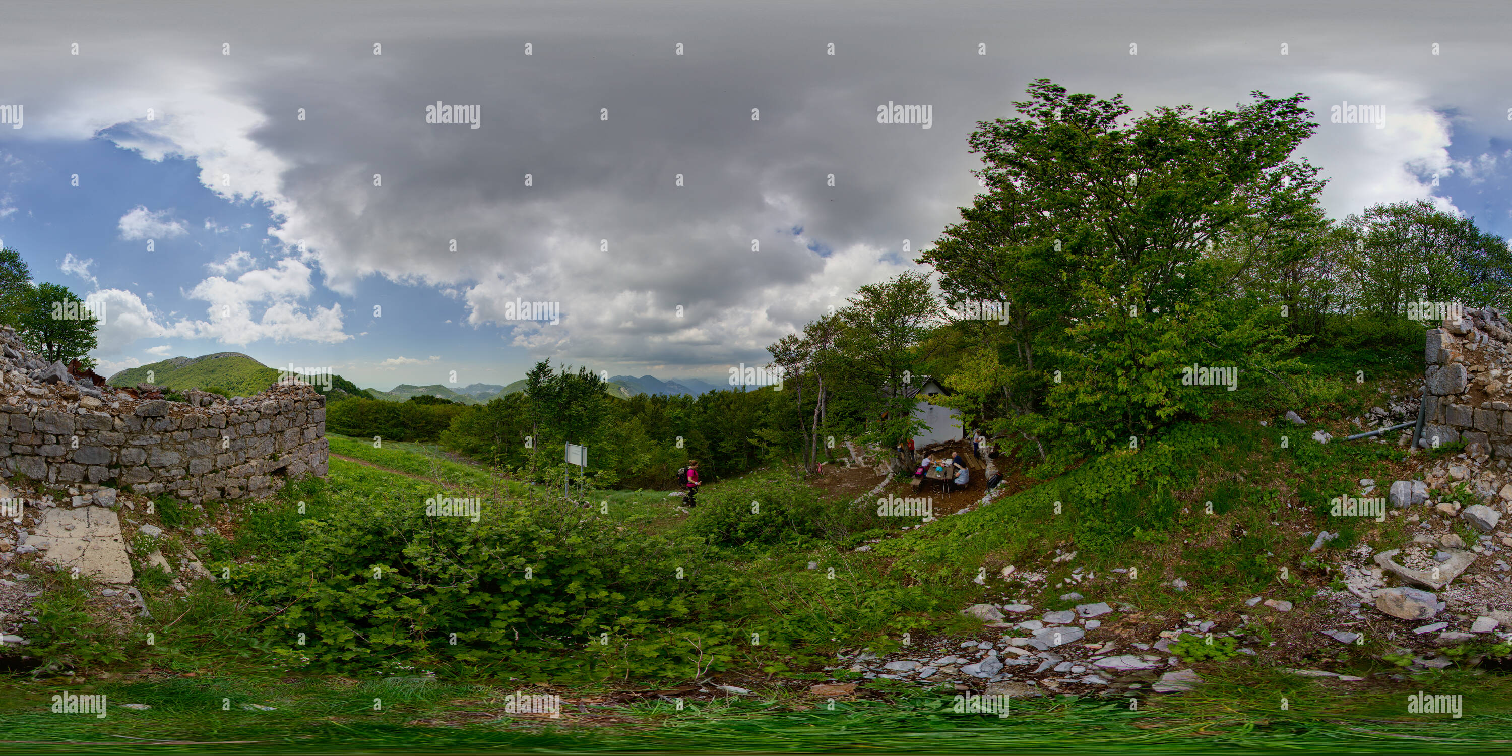 Vue panoramique à 360° de Au refuge de montagne Visočica