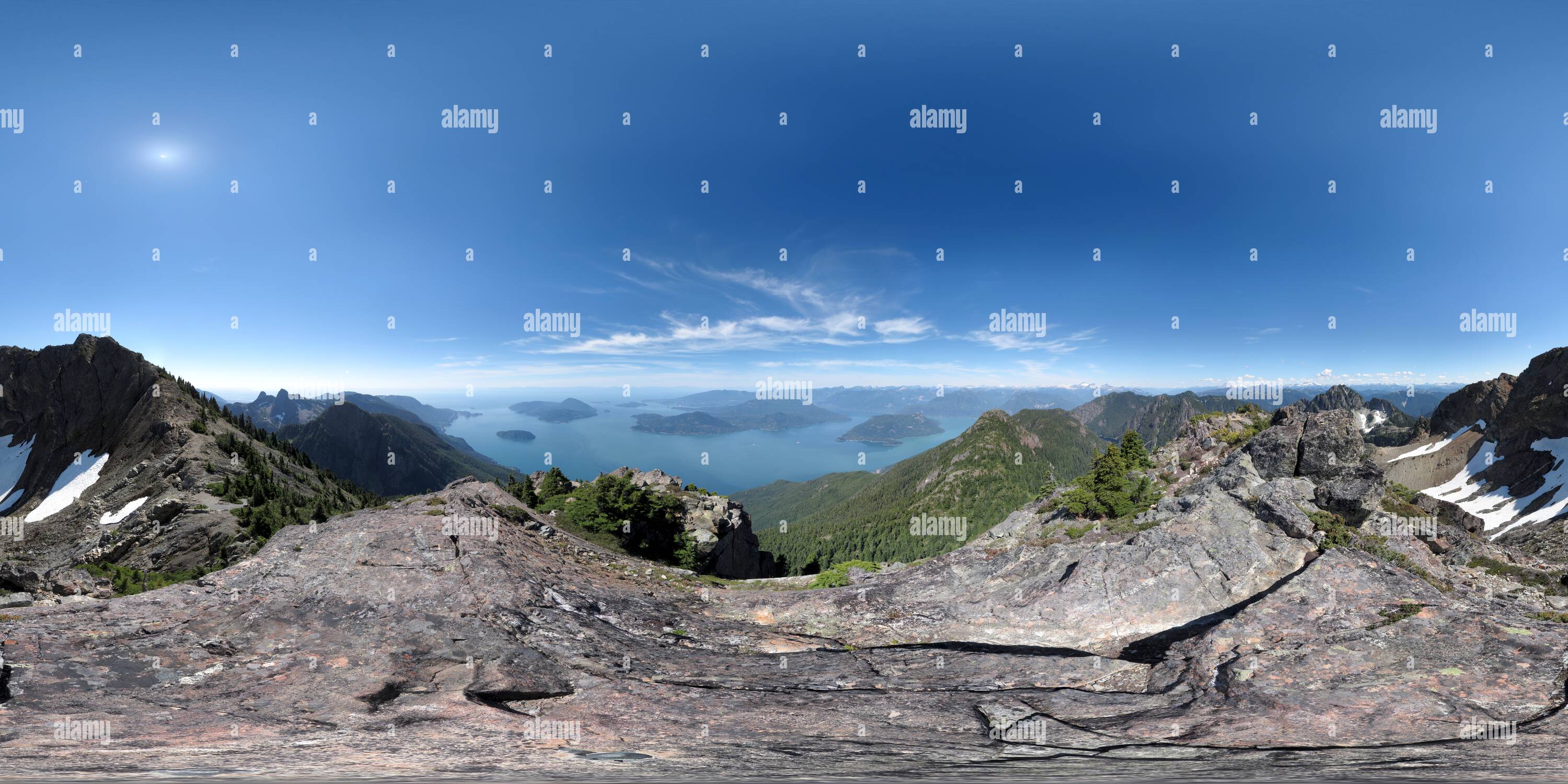 Vue panoramique à 360° de Howe Sound donnent sur