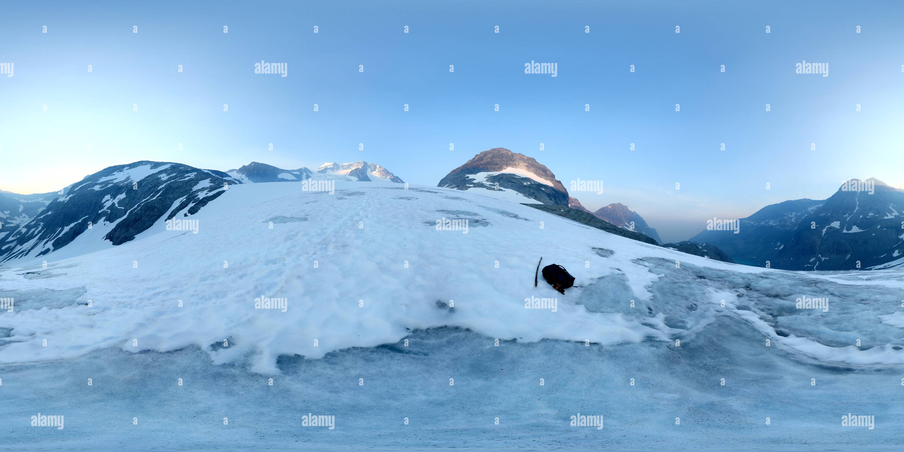 Vue panoramique à 360° de Glacier salle Wedgemount midtrek