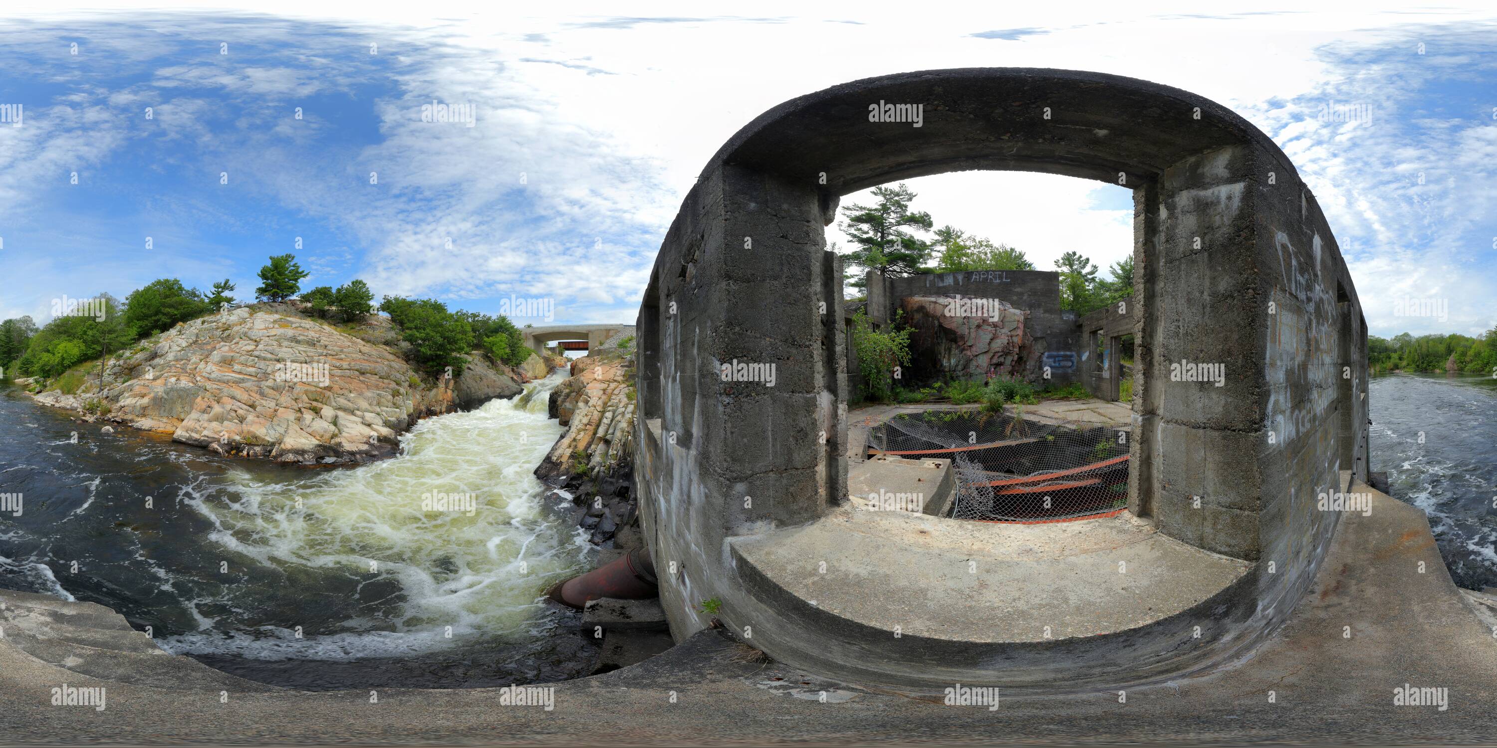 Vue panoramique à 360° de Whitefish Falls & Deagle Power Plant (ruines)