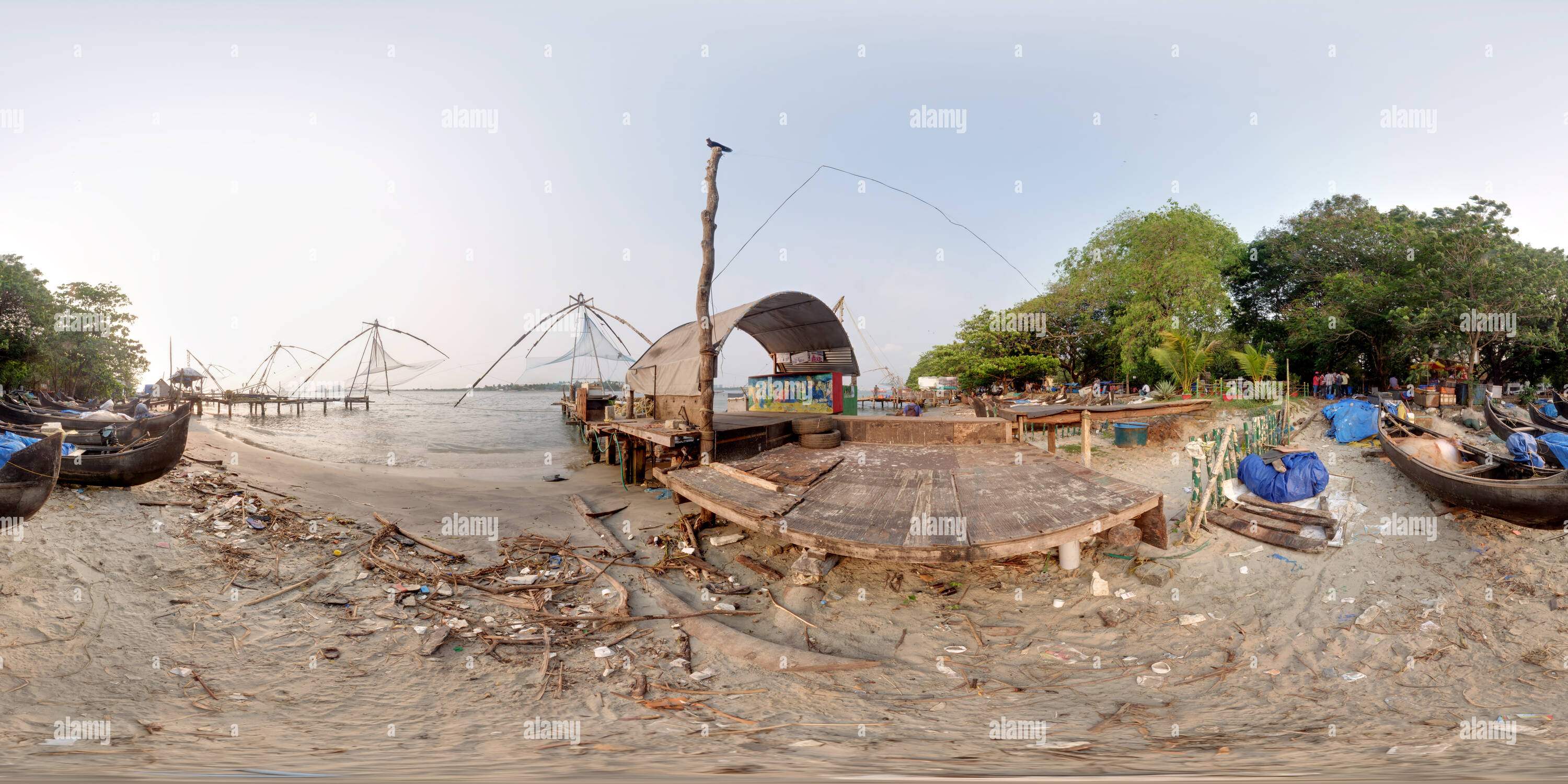 Vue panoramique à 360° de Le dernier dîner à un filet de pêche chinois