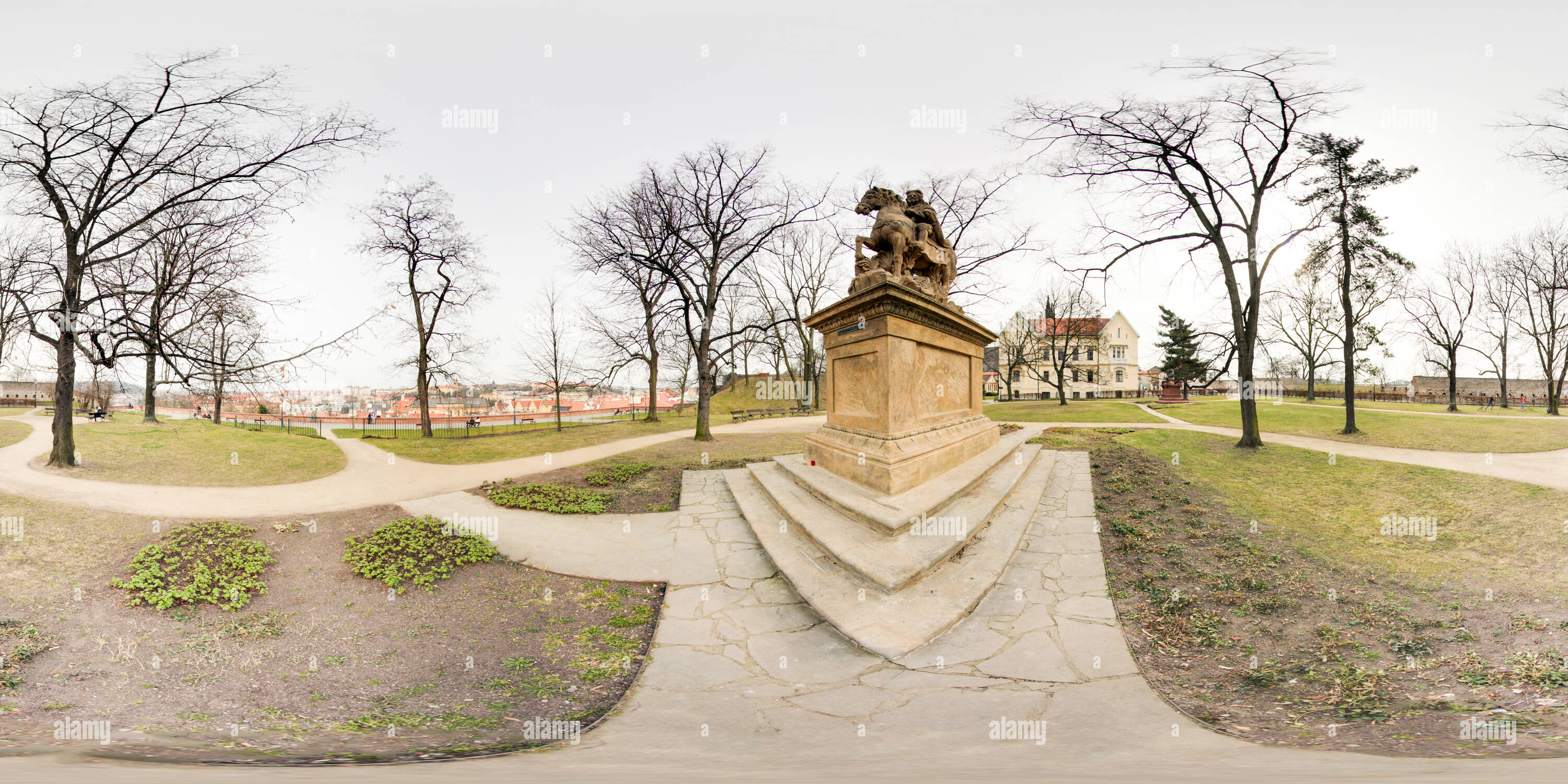 Vue panoramique à 360° de Jezdecký pomník sv. Václava na Vyšehradě Praha