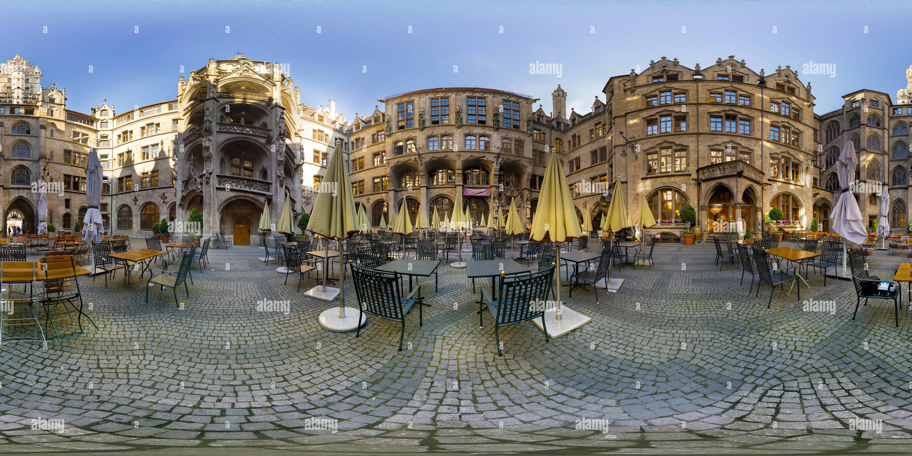 Vue panoramique à 360° de Rathaus en matin, Munich