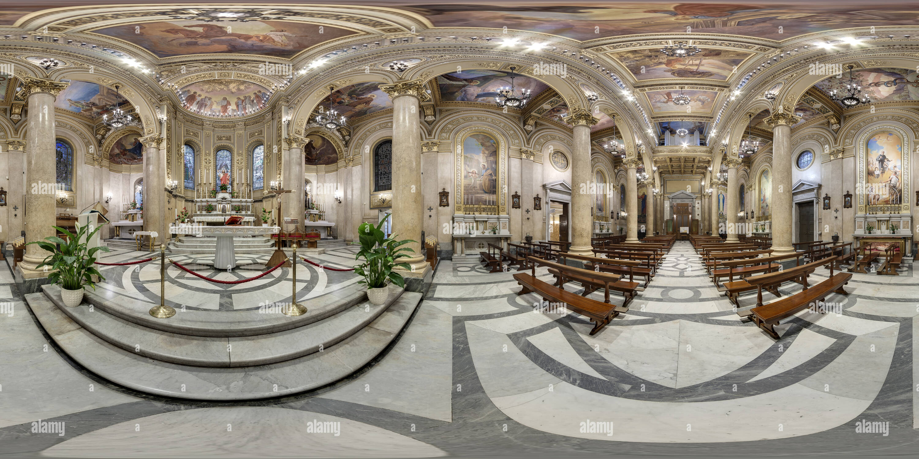 Vue panoramique à 360° de Sicily-Messina-Eglise de Saint Antoine