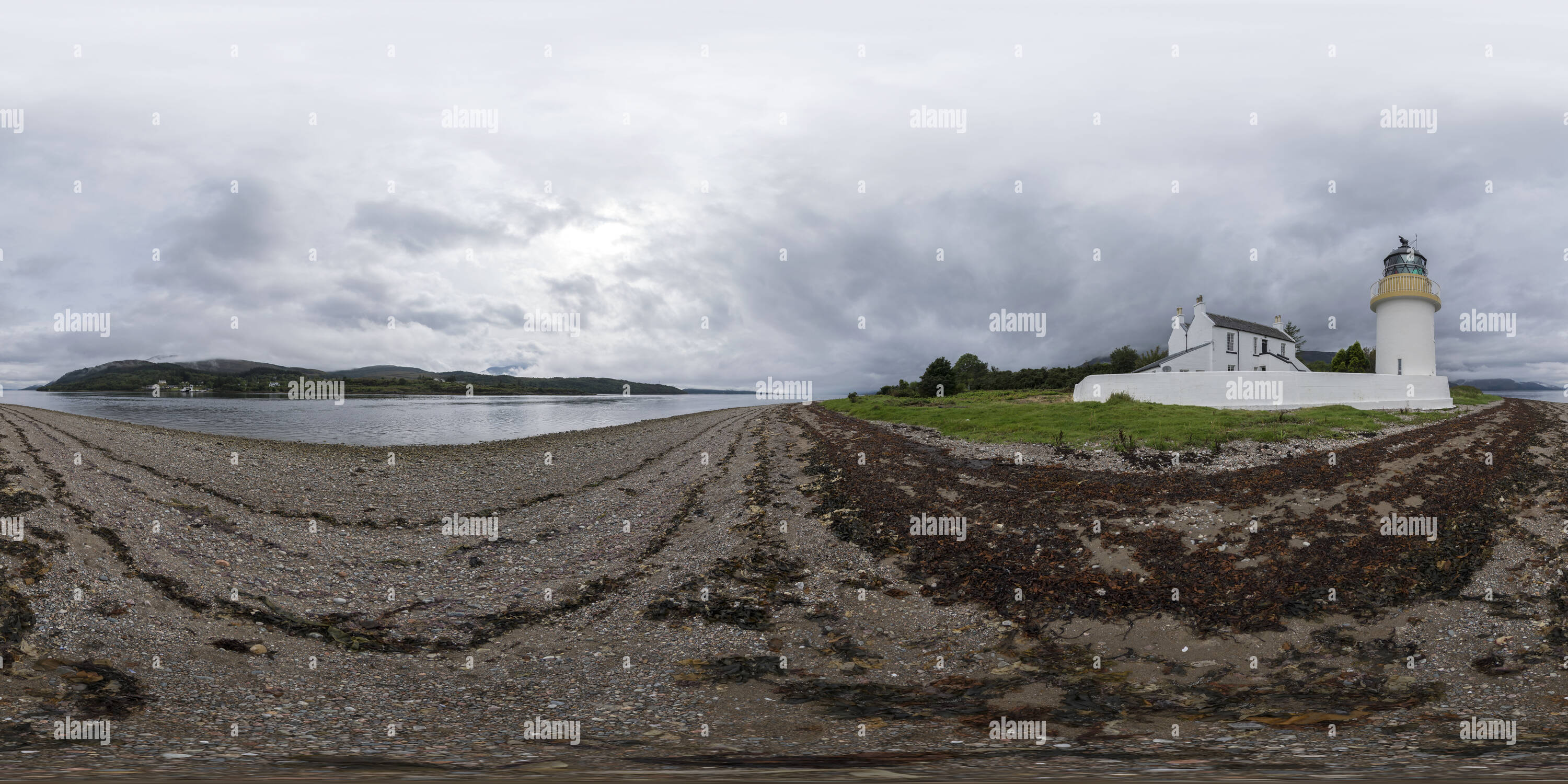 Vue panoramique à 360° de Corran Point Lighthouse, le Loch Linnhe