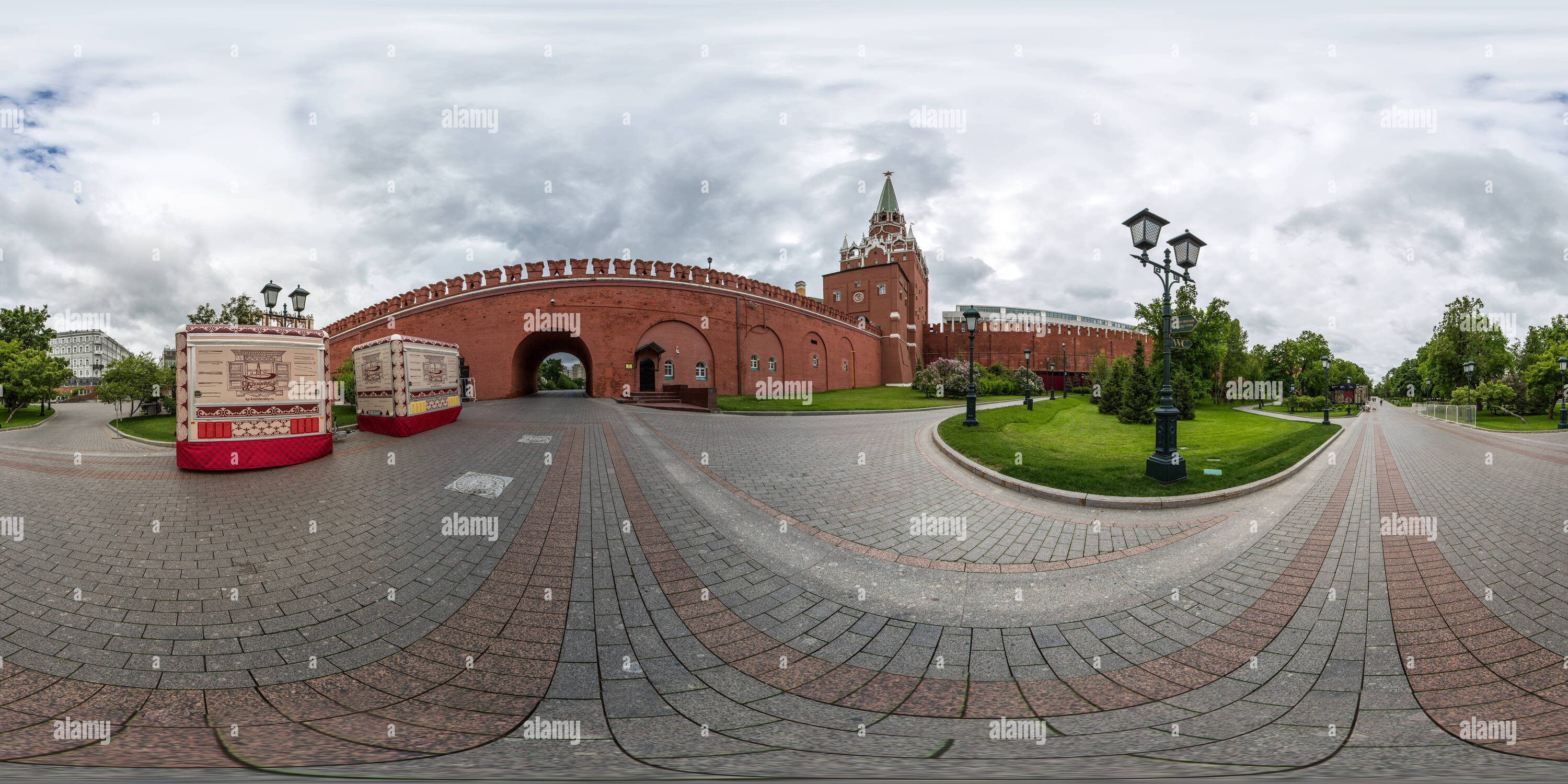 Vue panoramique à 360° de L'Troitskaya Tour du Kremlin de Moscou