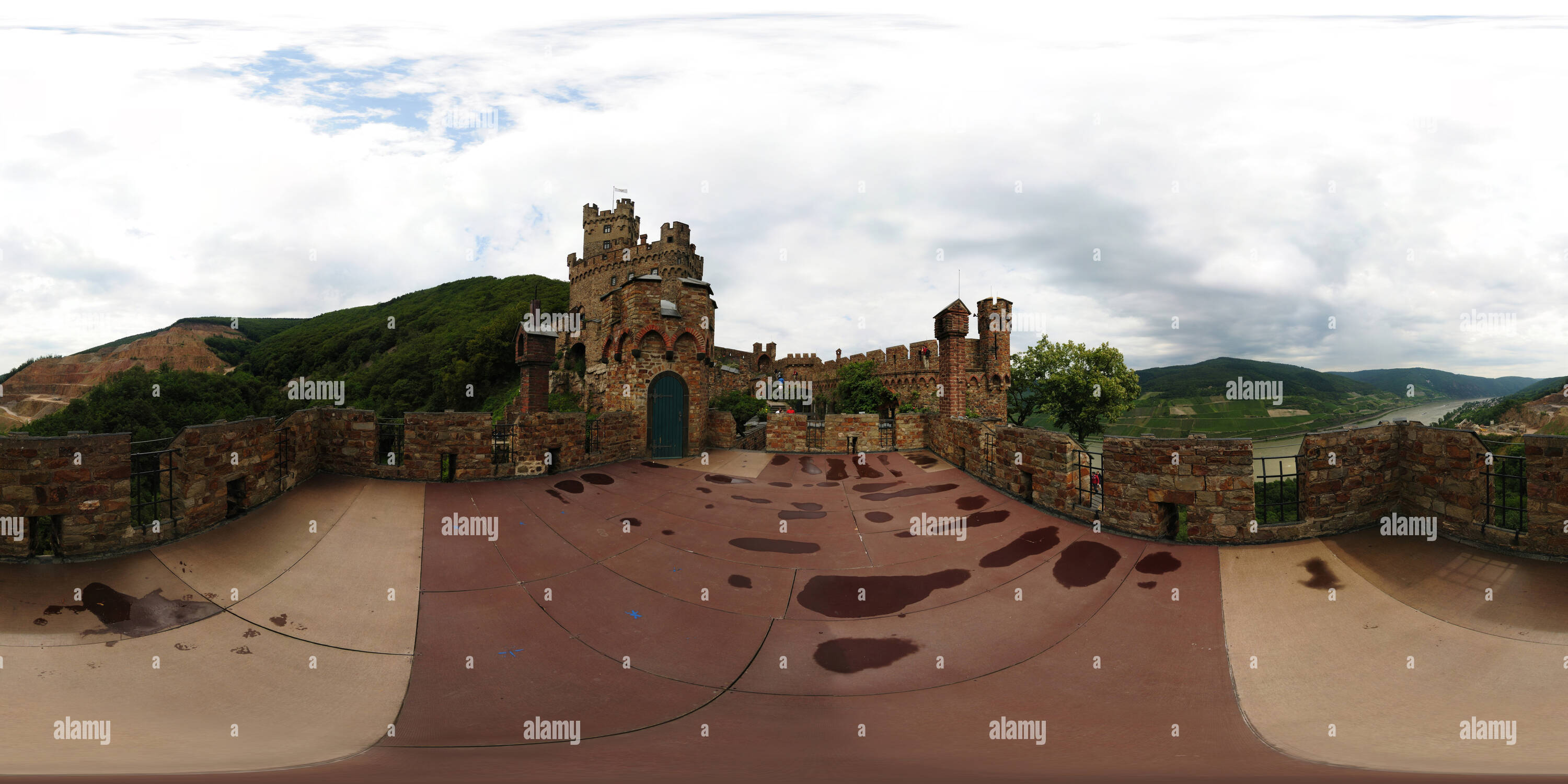 Vue panoramique à 360° de Château Sooneck