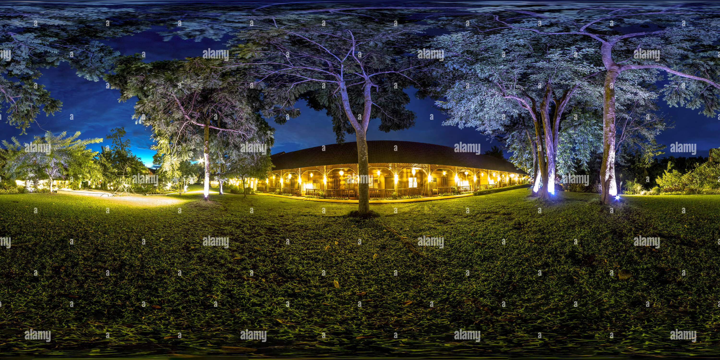 Vue panoramique à 360° de Villa Escudero Cottages traditionnels philippins