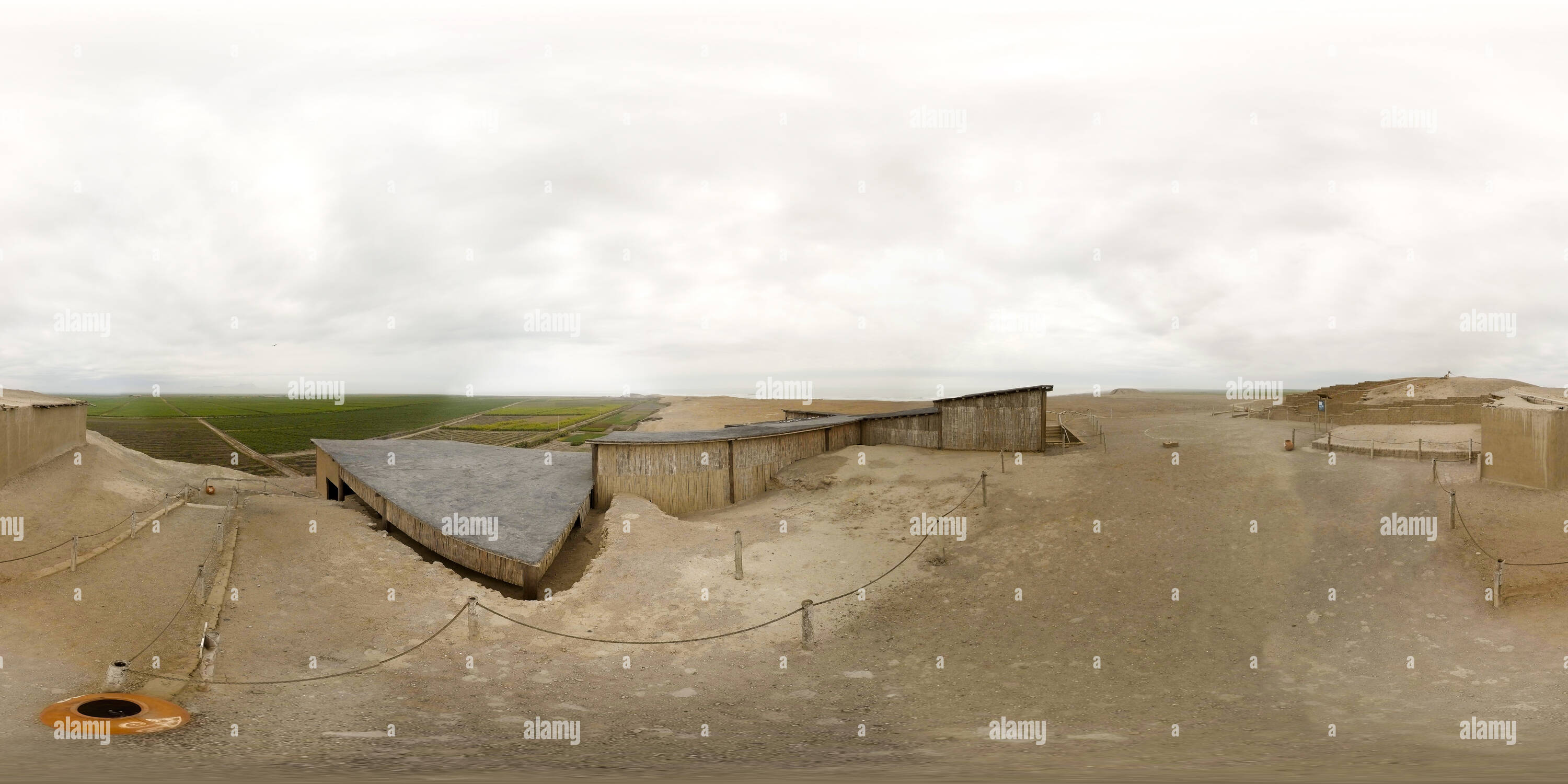 Vue panoramique à 360° de Huaca Cao Viejo y el Valle