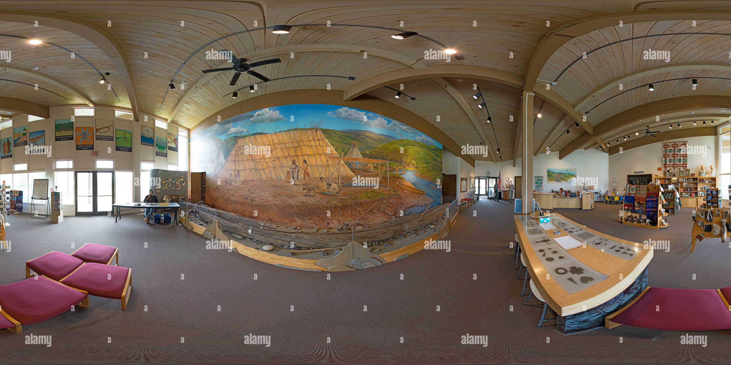 Vue panoramique à 360° de L'intérieur du Nez Perce National Historical Park visitor centre