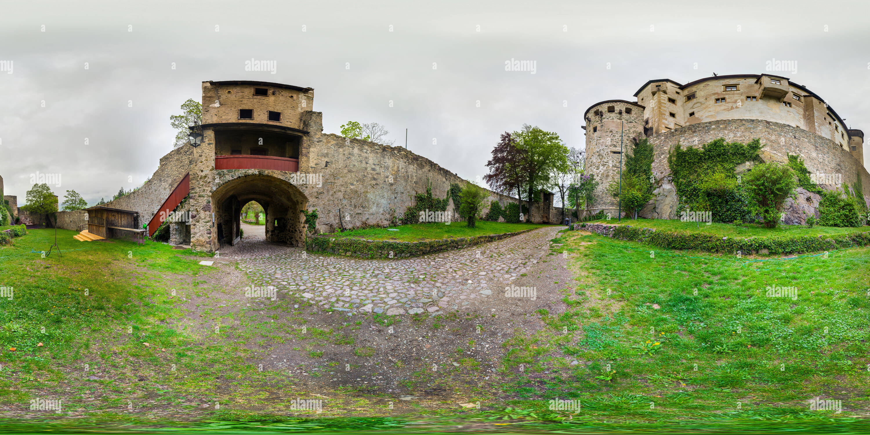 Vue panoramique à 360° de Castello Presule Cancello