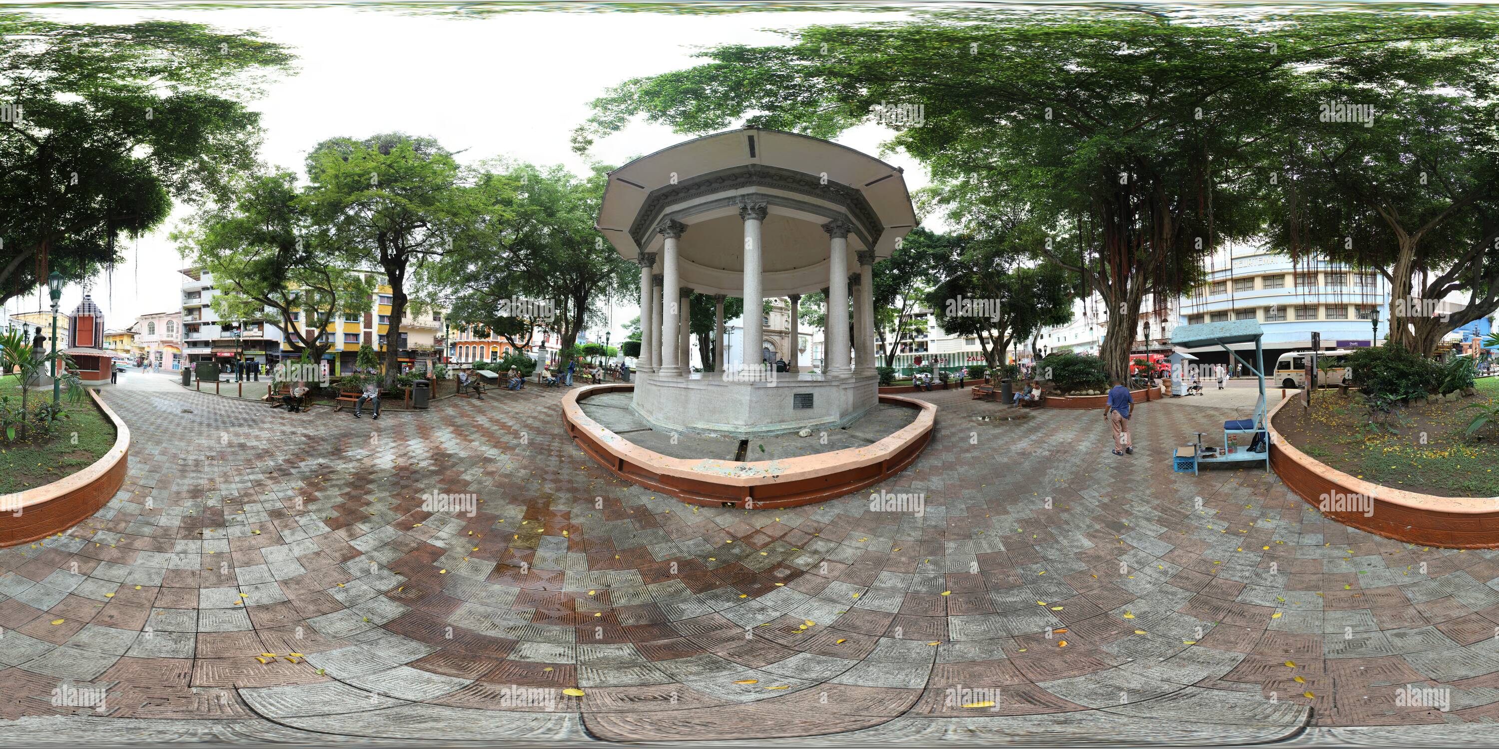 Vue panoramique à 360° de Parque de Santa Ana au Panama (09.2011)