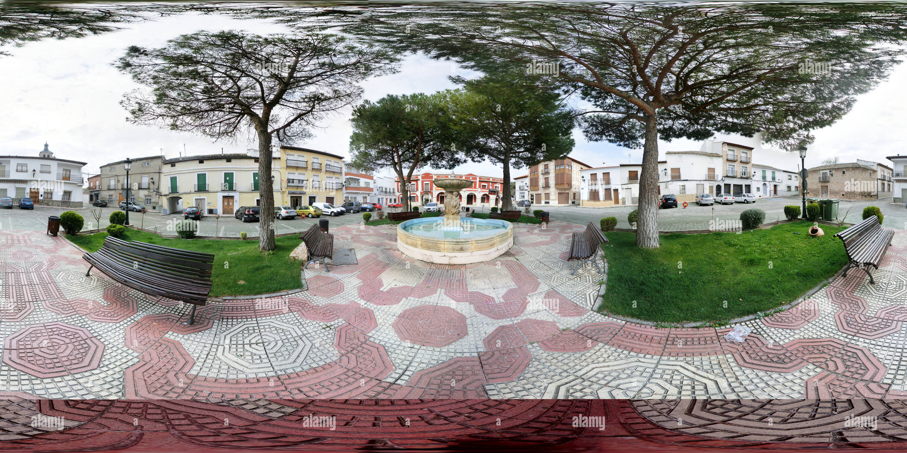 Vue panoramique à 360° de Plaza Mayor de La Guardia (province de Tolède)
