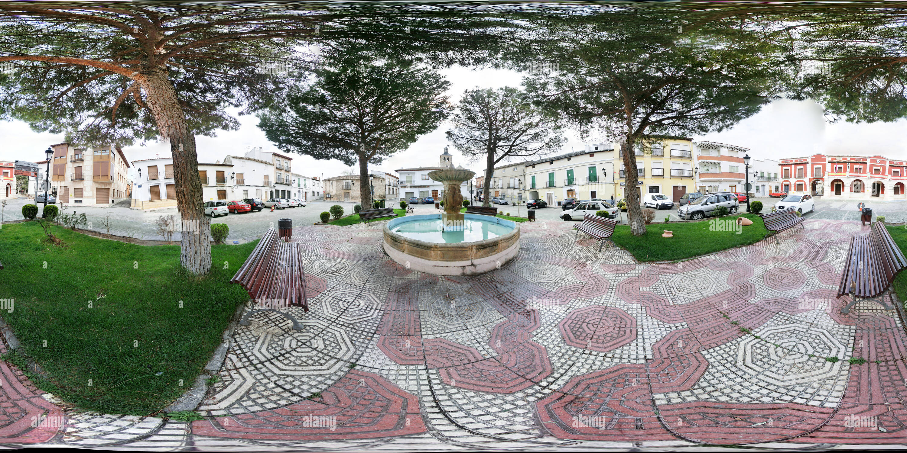 Vue panoramique à 360° de Plaza Mayor de La Guardia (province de Tolède)