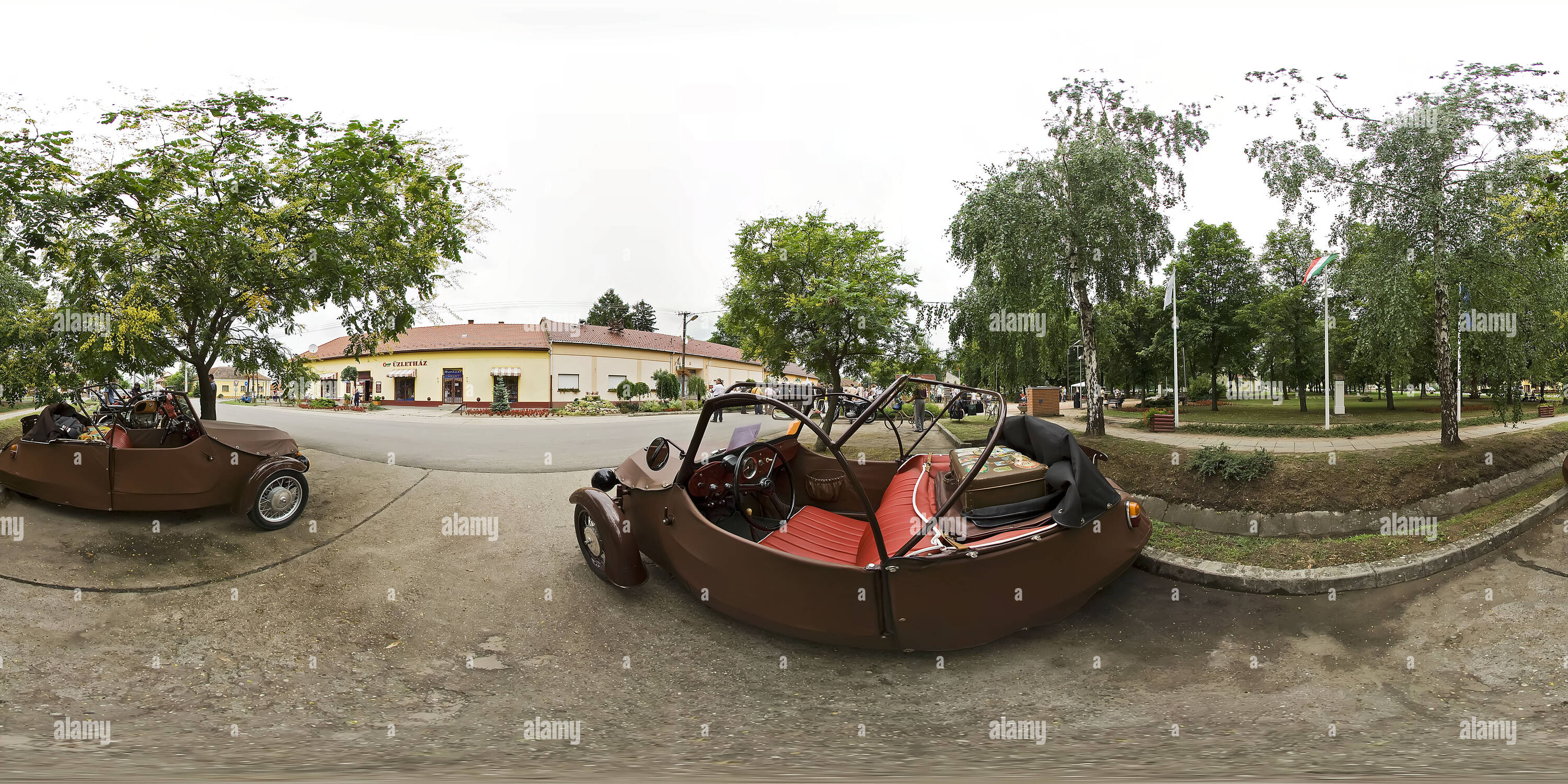 Vue panoramique à 360° de Voitures anciennes