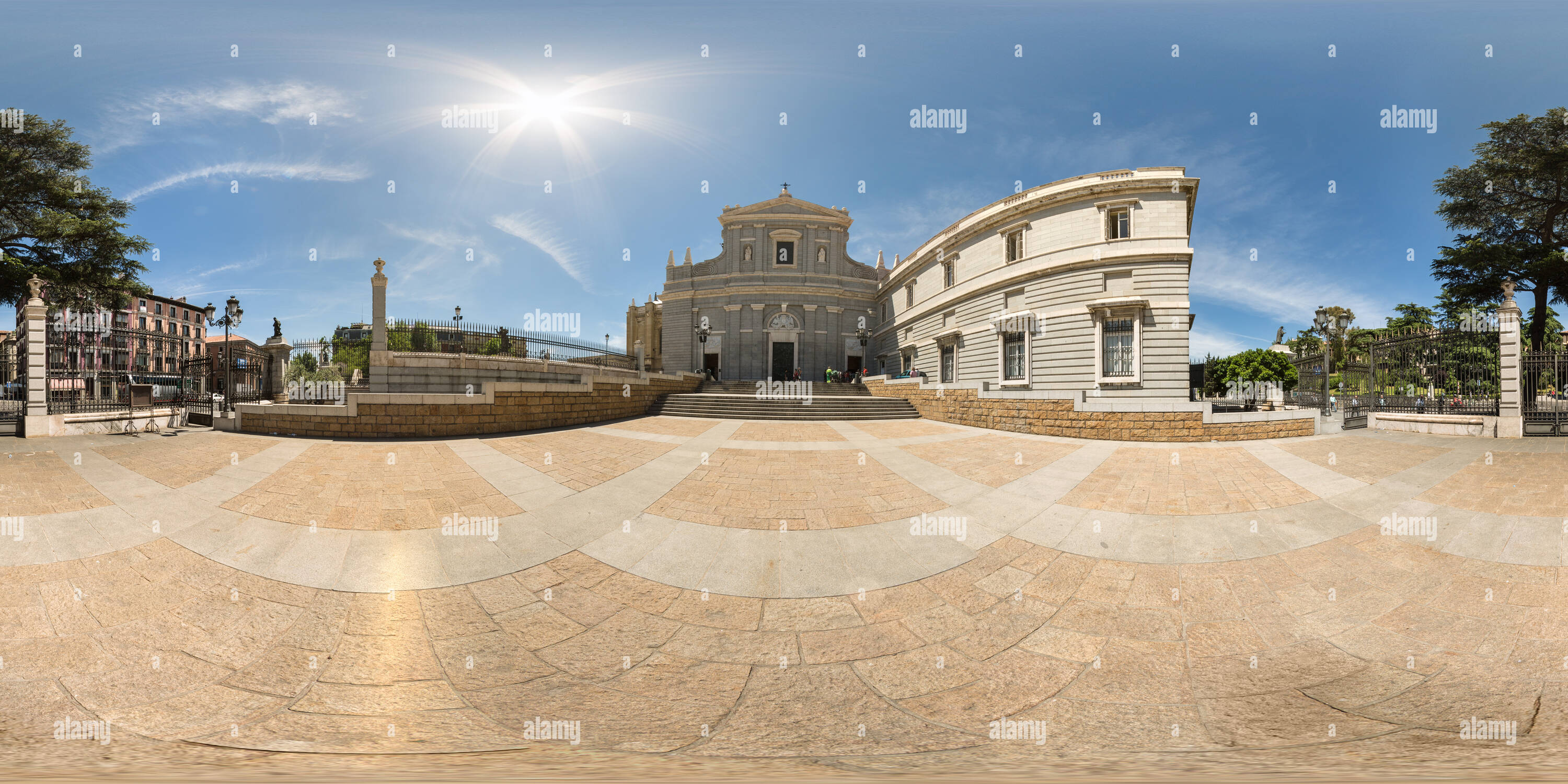 Vue panoramique à 360° de Parroquia Santa María de la Almudena 1. Madrid