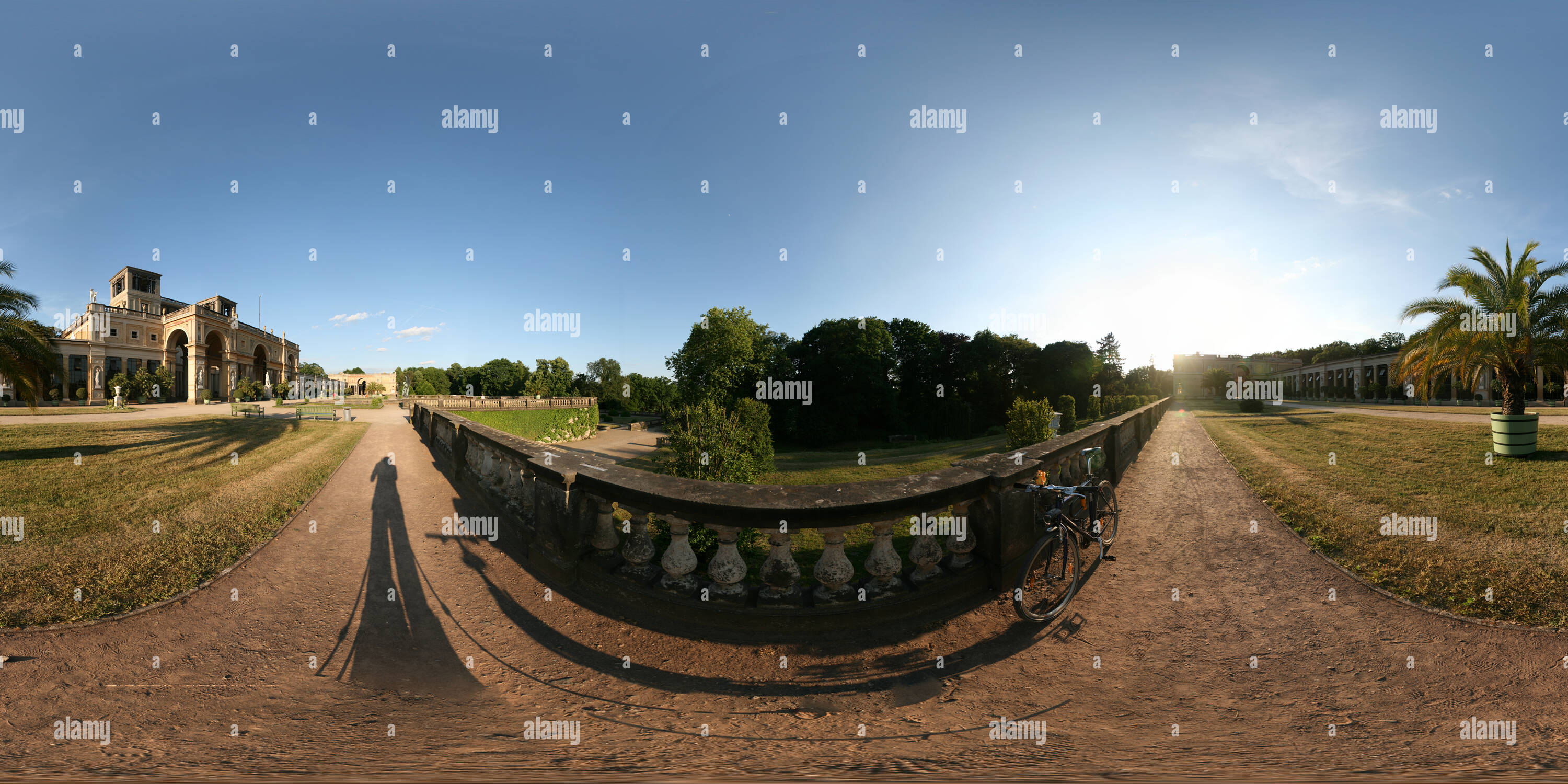 Vue panoramique à 360° de Château de l'Orangerie dans le parc Sanssouci, Potsdam