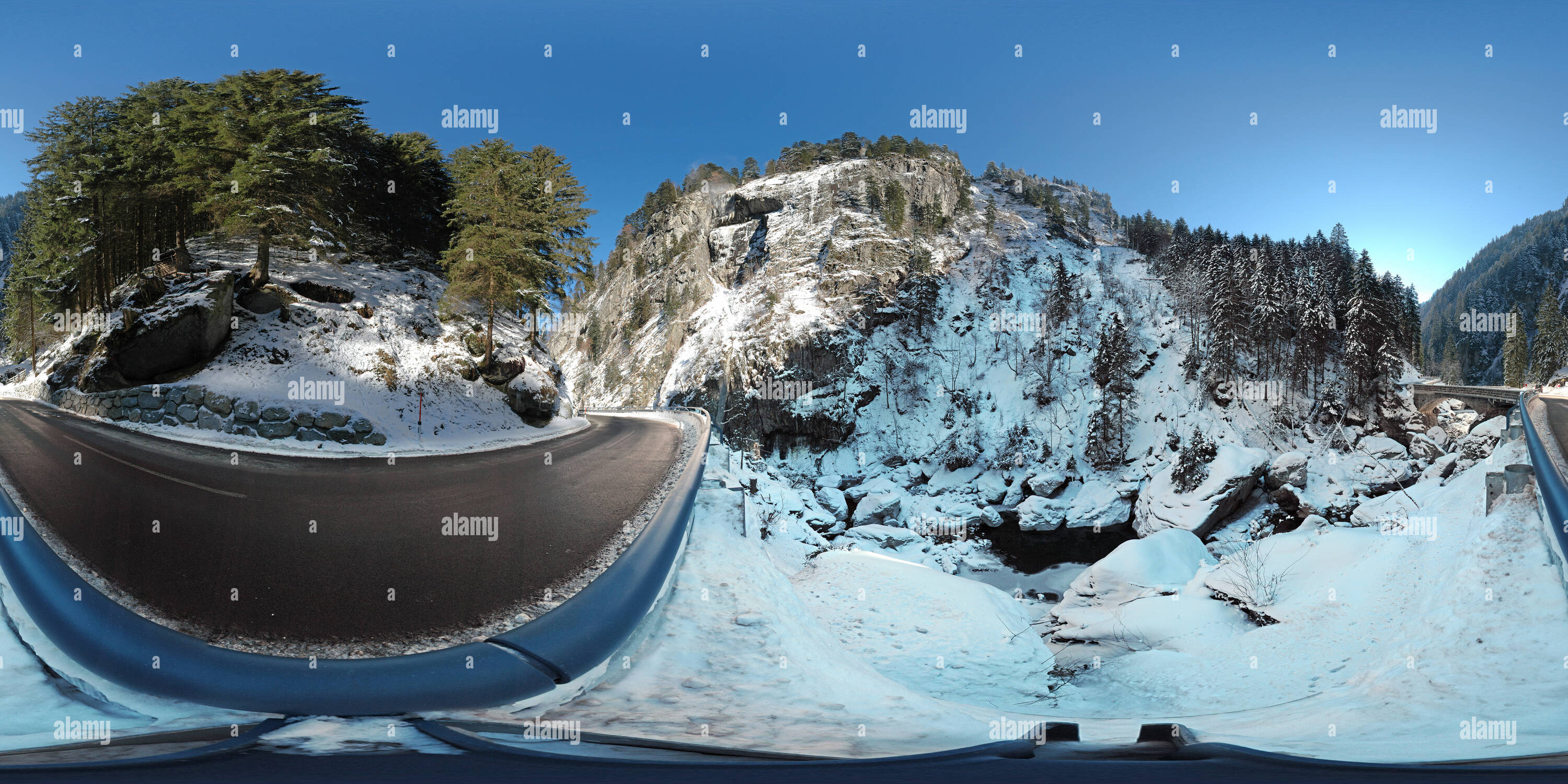 Vue panoramique à 360° de Hiver Zemmschlucht