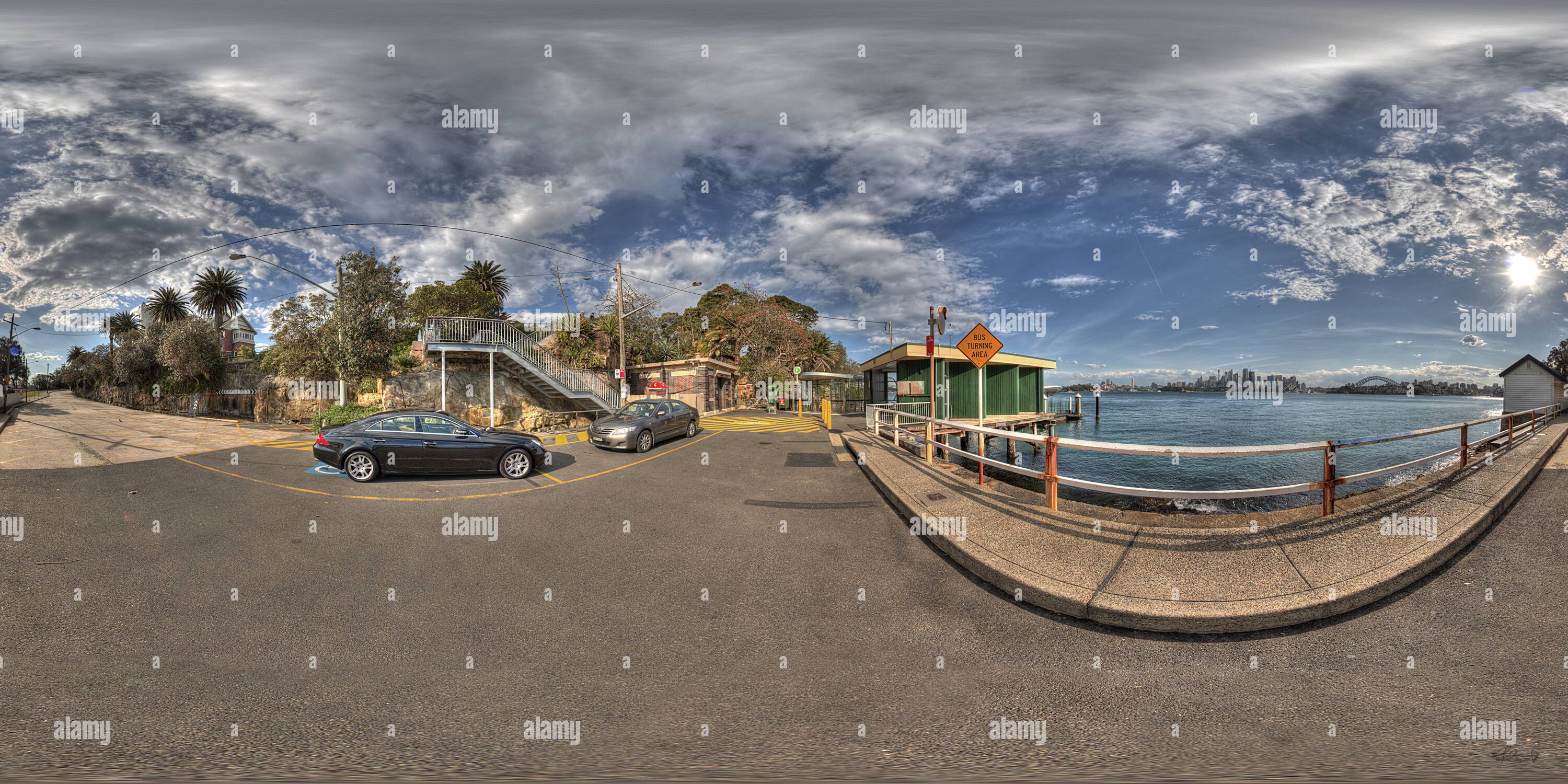 Vue panoramique à 360° de Une semaine tranquille à Cremorne Point Wharf ...