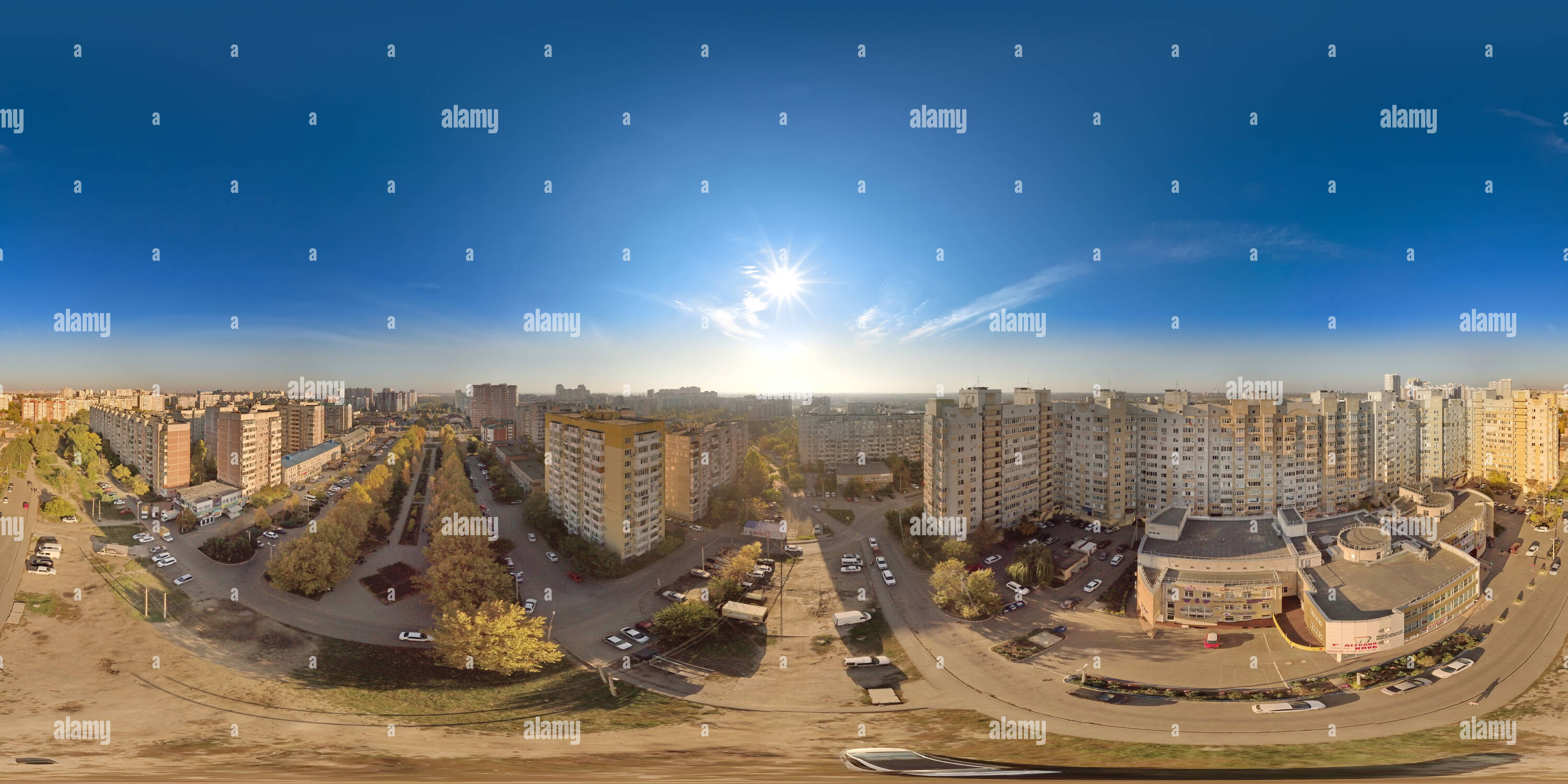 Vue panoramique à 360° de À l'angle de l'école Boulevard et Boulevard Platanovsky