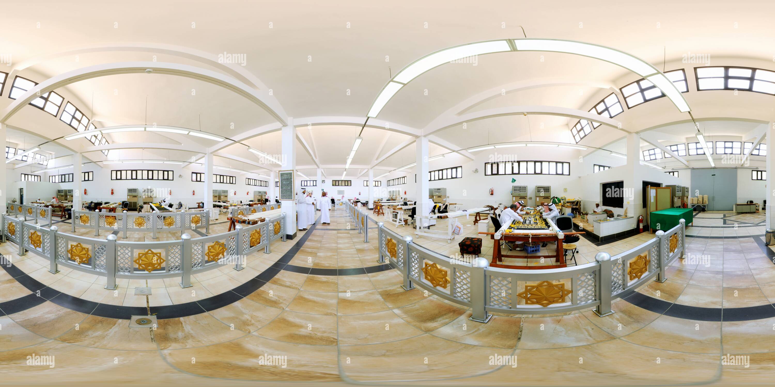 Vue panoramique à 360° de L'intérieur de l'usine Kiswa