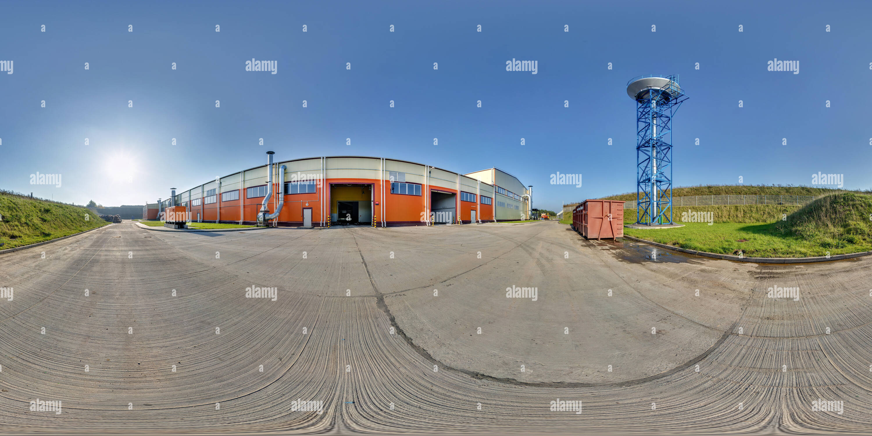 Vue panoramique à 360° de Minsk, Belarus - 10 octobre 2017 : 360 vue panoramique moderne des déchets en usine de recyclage et de stockage dangereux. 360 par 180 degrés de l'Equire dans panorama