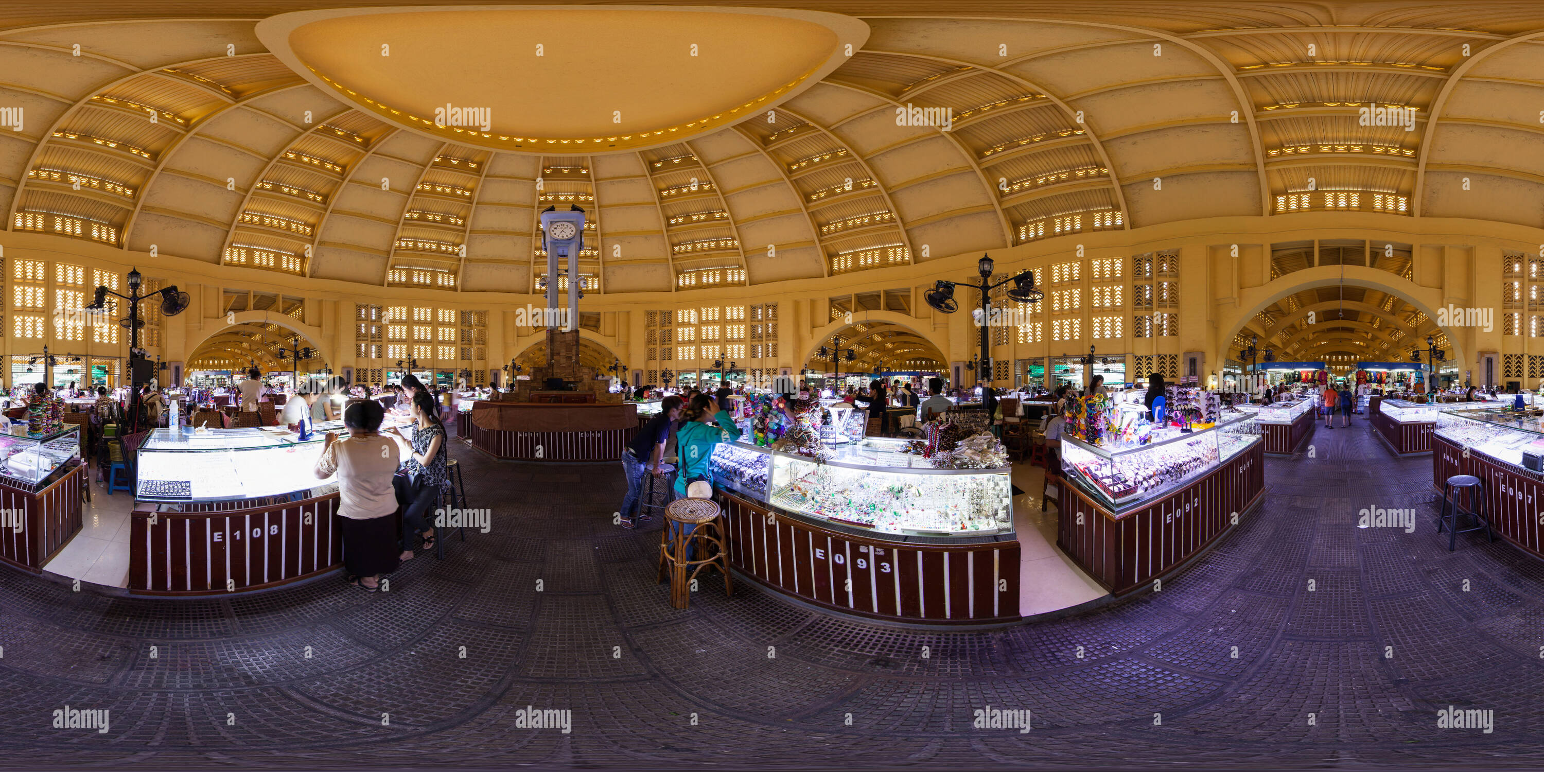Vue panoramique à 360° de Marché Central, Phnom Penh, Cambodge