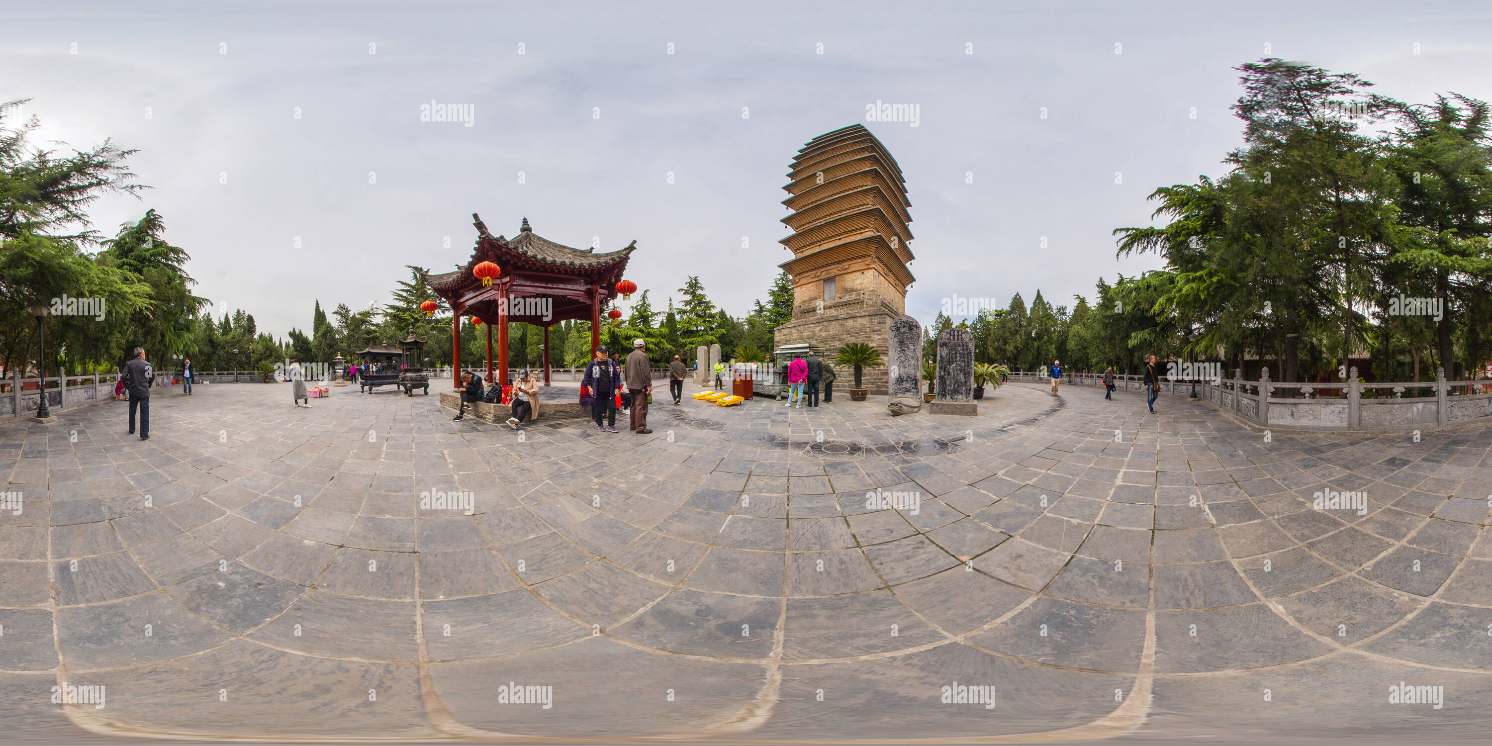 Vue panoramique à 360° de La Pagode Qiyun