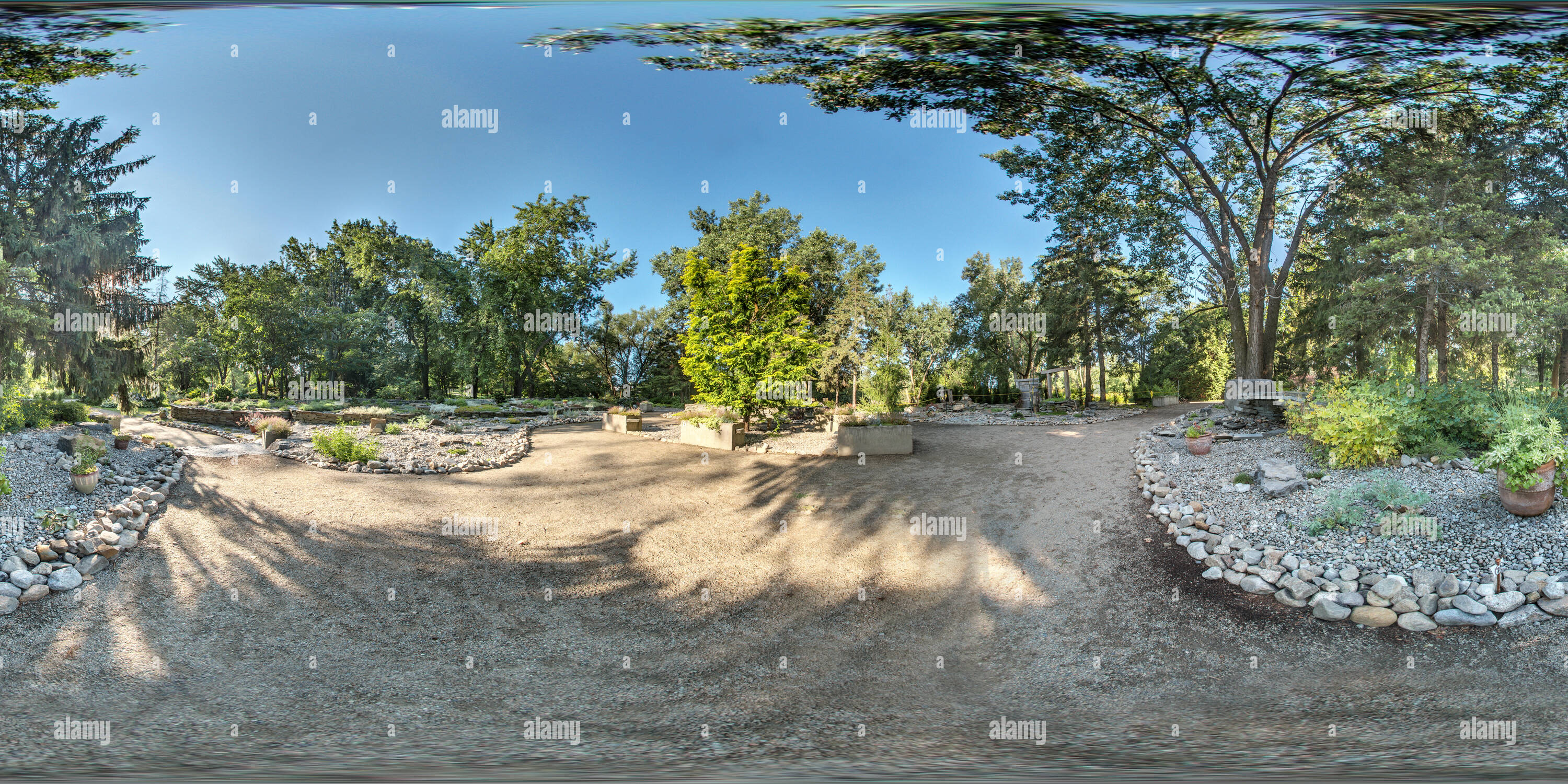 Vue panoramique à 360° de Jardin alpin, Centre de la nature, Laval
