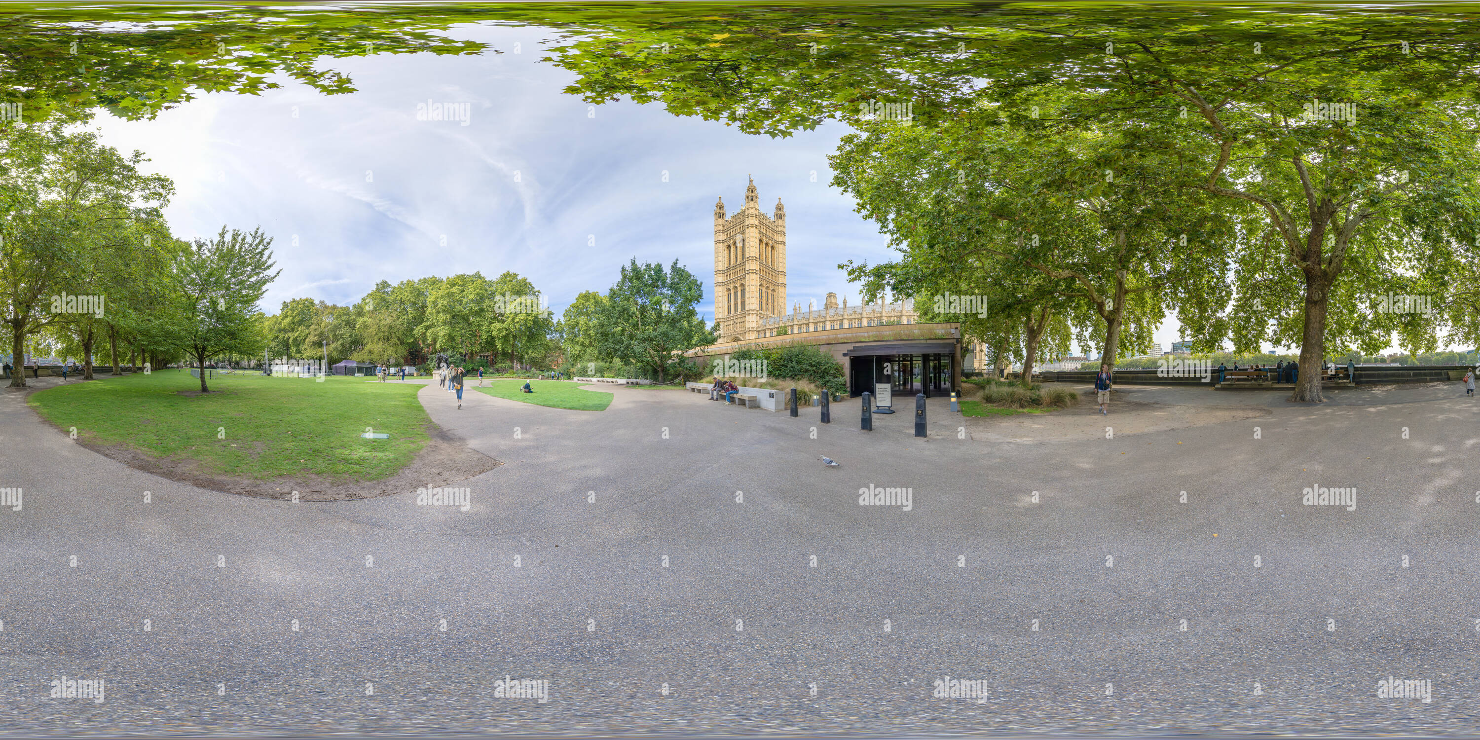 Vue panoramique à 360° de La tour Victoria, Chambre des Lords, palais de Westminster (parlement), Londres, Angleterre, vue de Victoria tower gardens